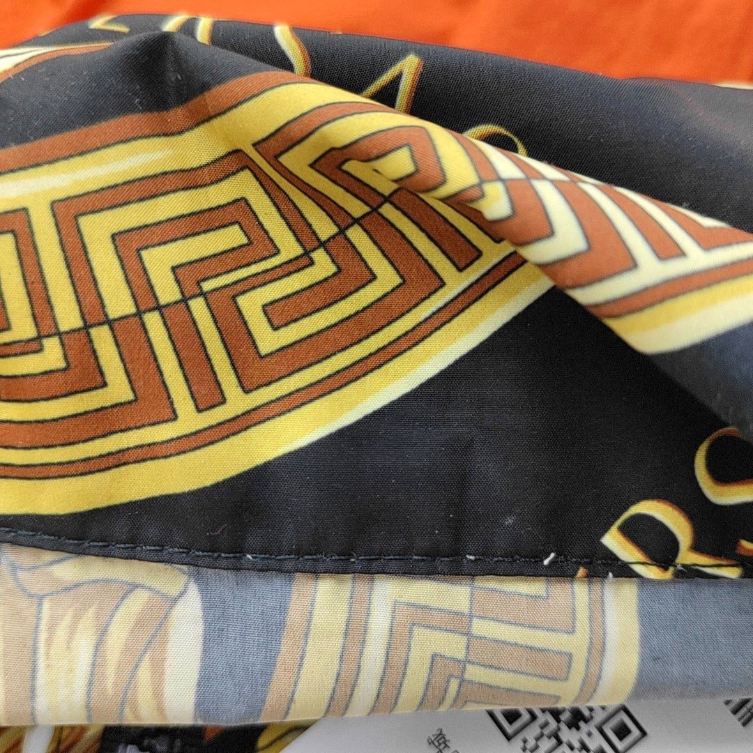 Versace Versace Medusa Head Print Light Jacket L Size US L / EU 52-54 / 3 - 7 Thumbnail