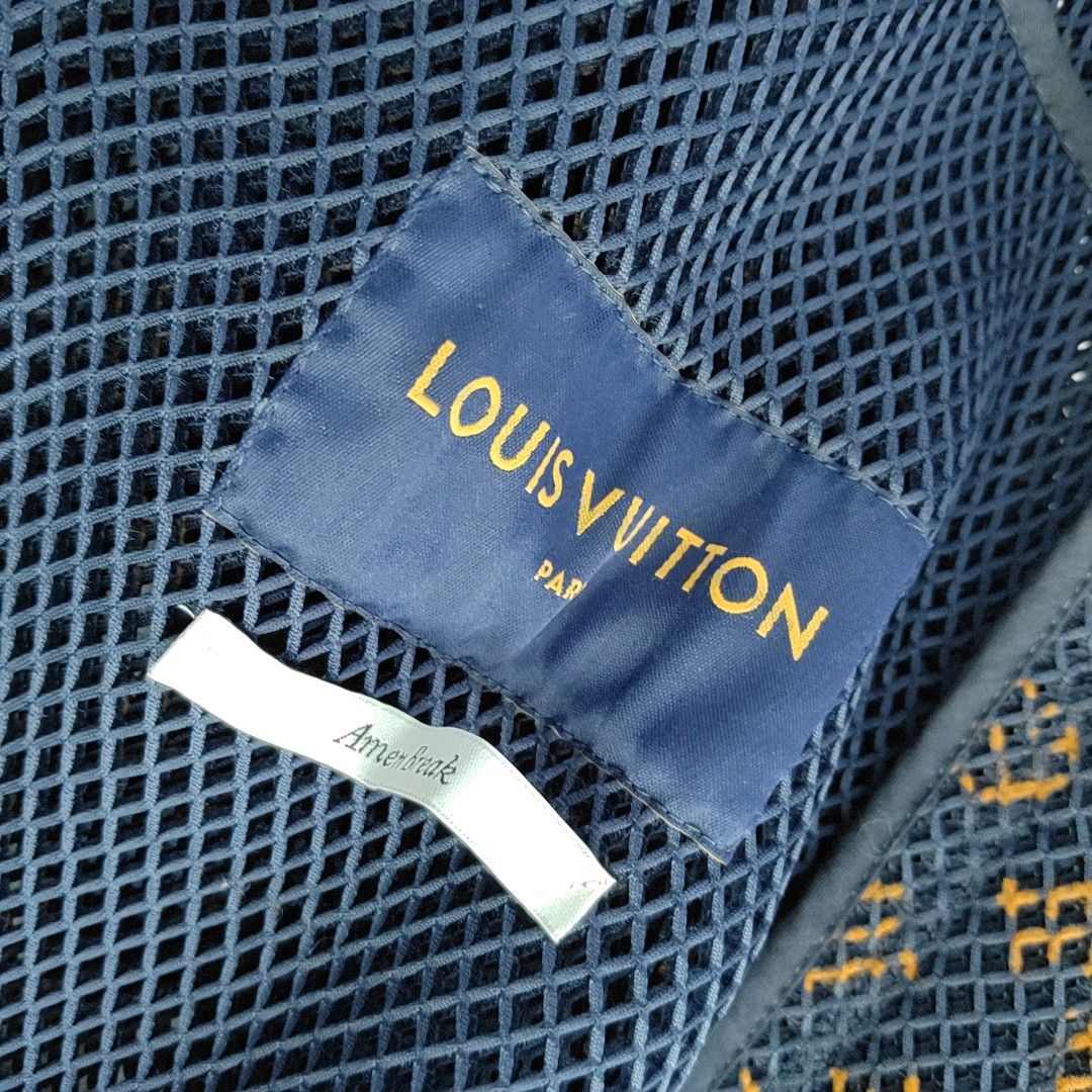 Louis Vuitton Louis Vuitton Monogram Mesh Hooded Jacket 48 Size US M / EU 48-50 / 2 - 6 Thumbnail