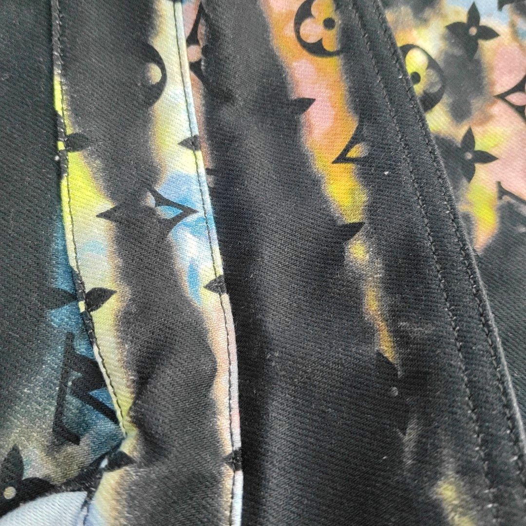 Louis Vuitton Louis Vuitton Monogram Multi Light Jacket Size S Size US S / EU 44-46 / 1 - 6 Thumbnail