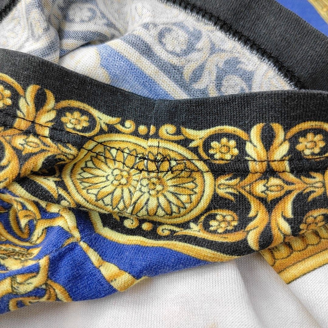 Versace Versace Baroque Graphic Print T-Shirt Size S Size US S / EU 44-46 / 1 - 11 Thumbnail