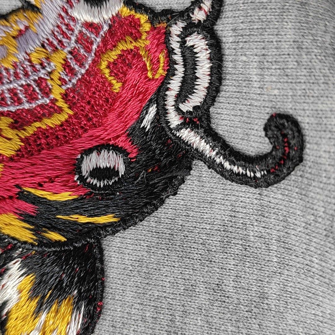 Lanvin Lanvin Embroidered Patch Sweatshirt Size L Size US L / EU 52-54 / 3 - 8 Thumbnail