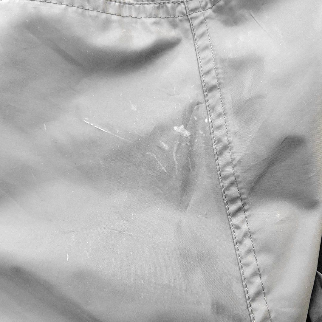Balenciaga Balenciaga Hooded Back Logo Windbreaker Jacket Size 48 Size US M / EU 48-50 / 2 - 9 Thumbnail
