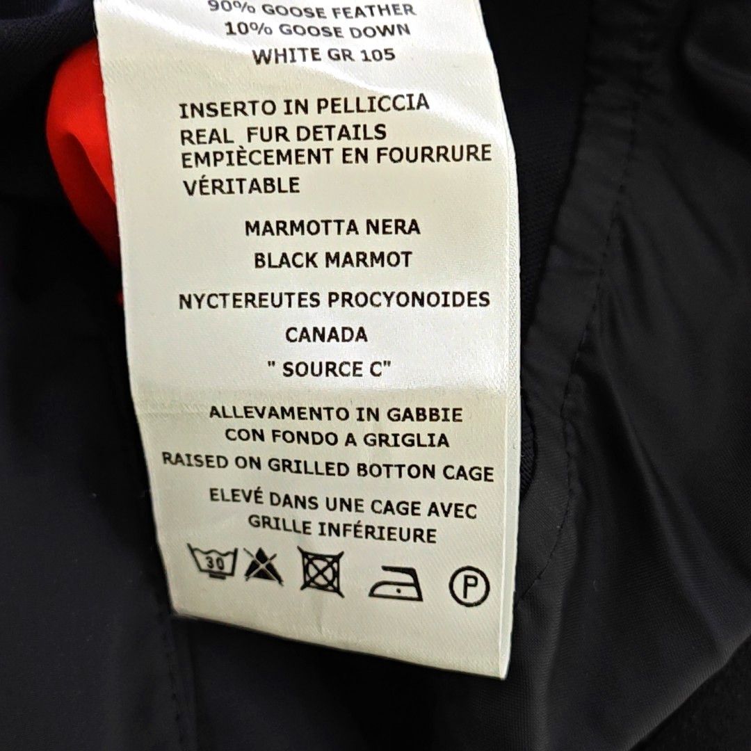 Fendi Fendi Bag Bugs Down Puffer Jacket Size 46 Size US S / EU 44-46 / 1 - 4 Thumbnail