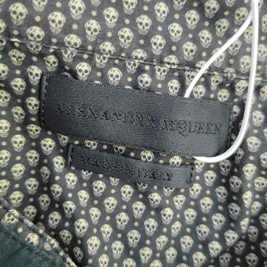Alexander McQueen Alexander McQueen Bib Front Long Sleeve Shirt S Size US S / EU 44-46 / 1 - 6 Thumbnail