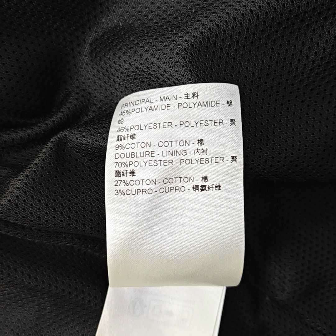 Louis Vuitton LOUIS VUITTON Textured Nylon Zip Hoodie Size L Size US L / EU 52-54 / 3 - 4 Thumbnail