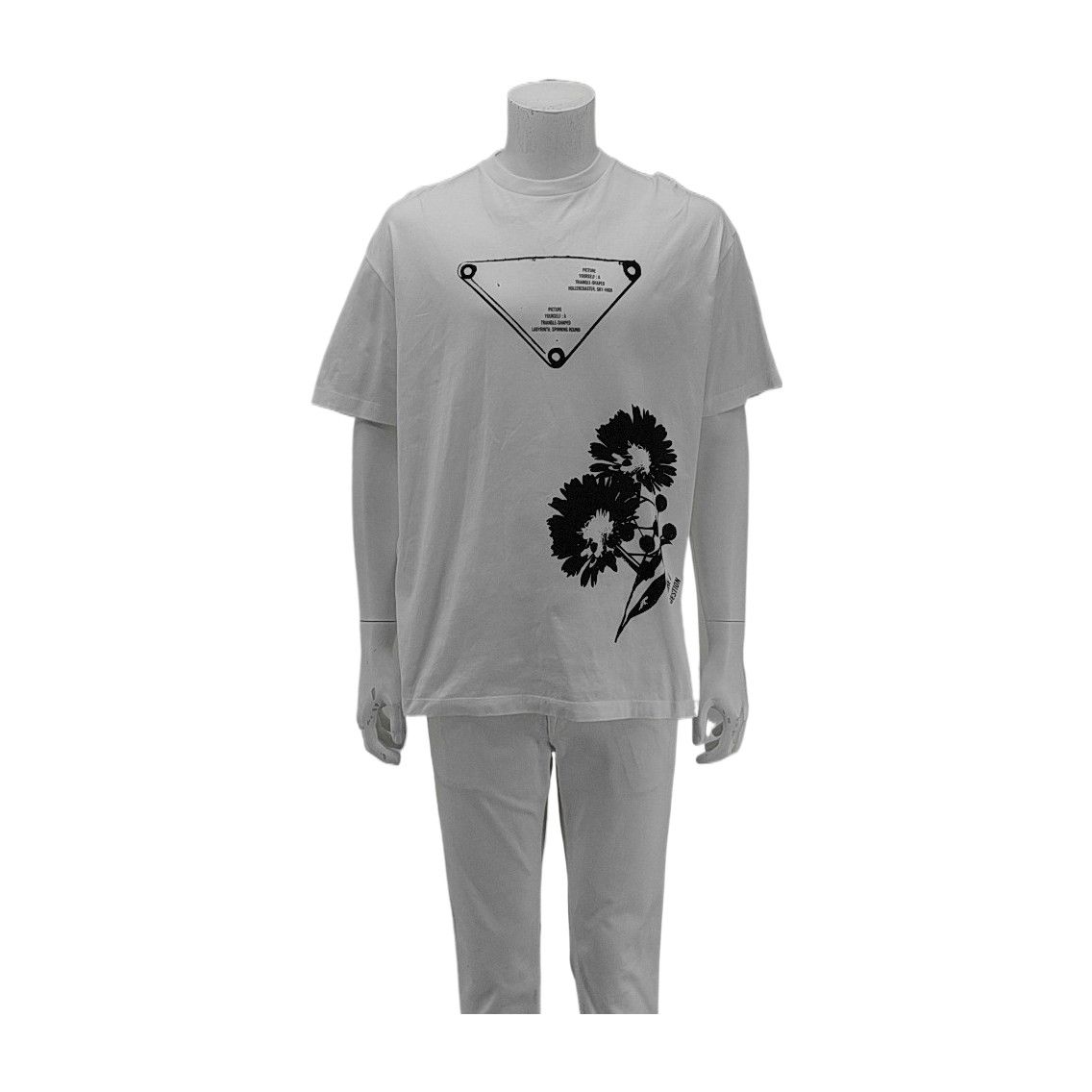 Prada Prada Floral Triangle Graphic T-Shirt Size M Size US M / EU 48-50 / 2 - 2 Thumbnail