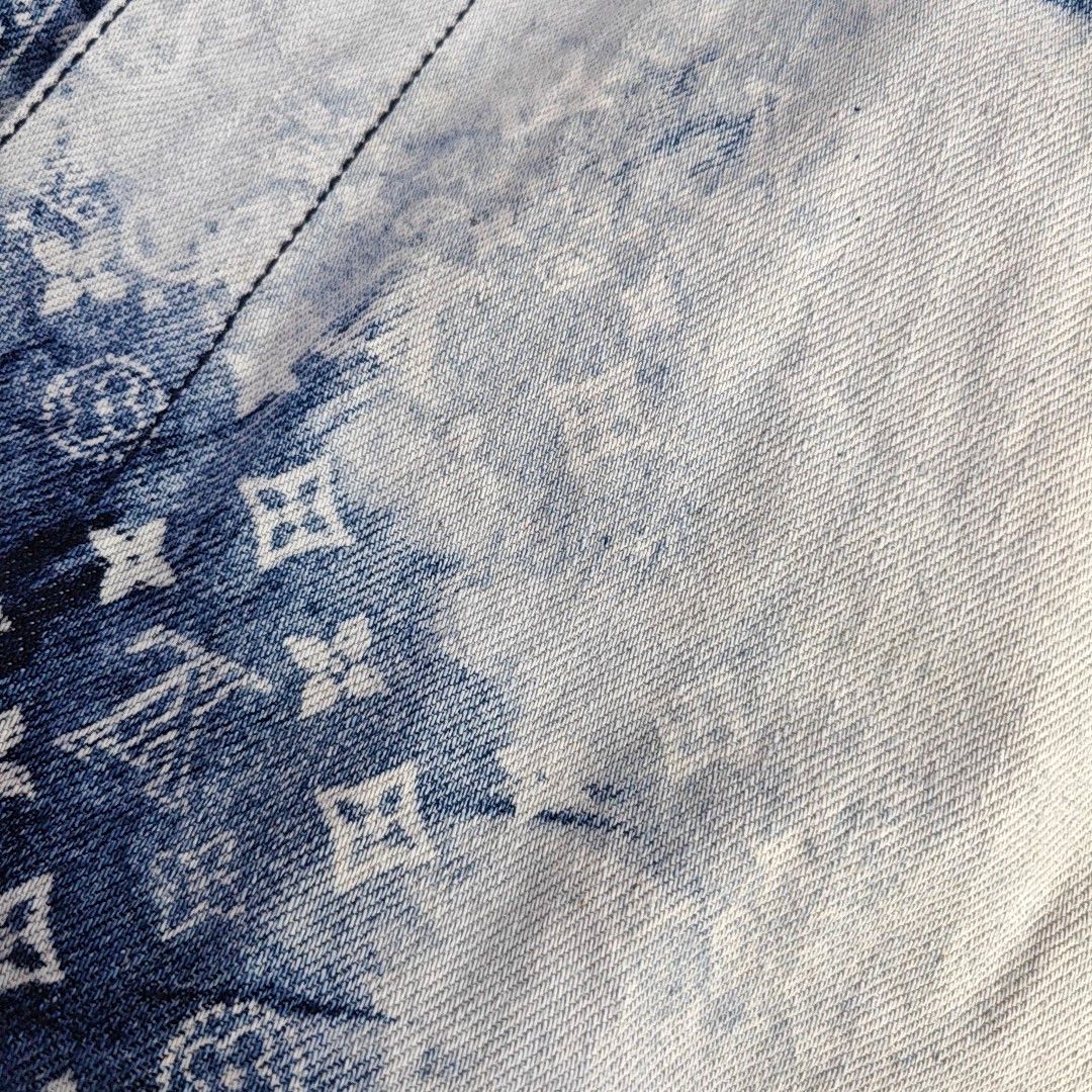 Louis Vuitton Louis Vuitton Bleached Monogram Shirt Size L Size US L / EU 52-54 / 3 - 7 Thumbnail