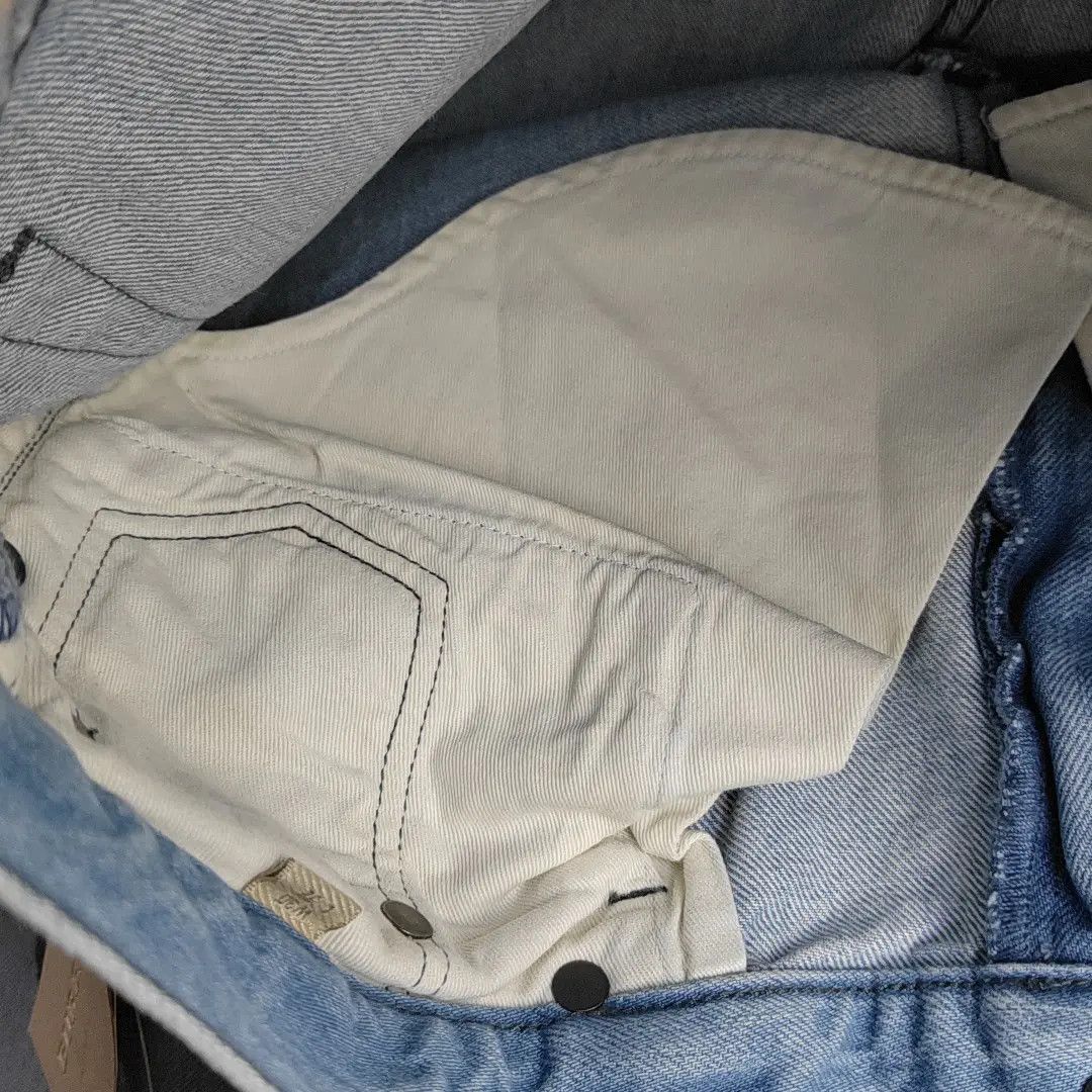 Burberry Burberry Brit Slim Wash Denim Jeans W30 Size US 30 / EU 46 - 7 Thumbnail
