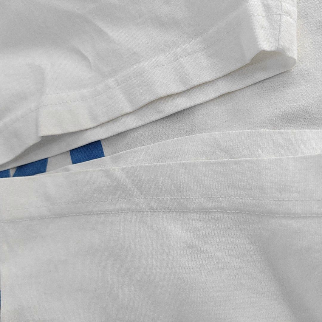 Burberry Burberry Universal Passport Graphic T-Shirt S Size US S / EU 44-46 / 1 - 8 Thumbnail