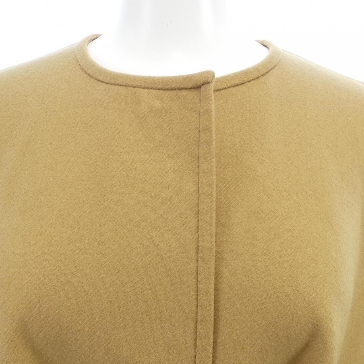 Other Other Drawer Coat Others Outerwear 65252340672 DUTY FREE for USA Size ONE SIZE - 5 Thumbnail