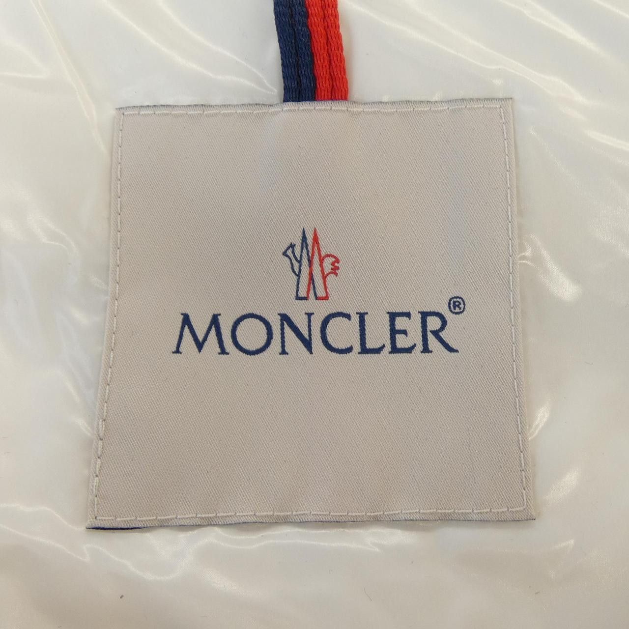 Moncler Moncler Moncler CELEPINE Down Jacket Textile Outerwear CELEPINE DUTY FREE for USA Size ONE SIZE - 5 Thumbnail