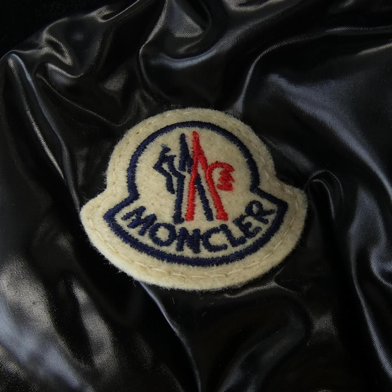 Moncler Moncler Moncler CELEPINE Down Jacket Textile Outerwear CELEPINE DUTY FREE for USA Size ONE SIZE - 9 Thumbnail
