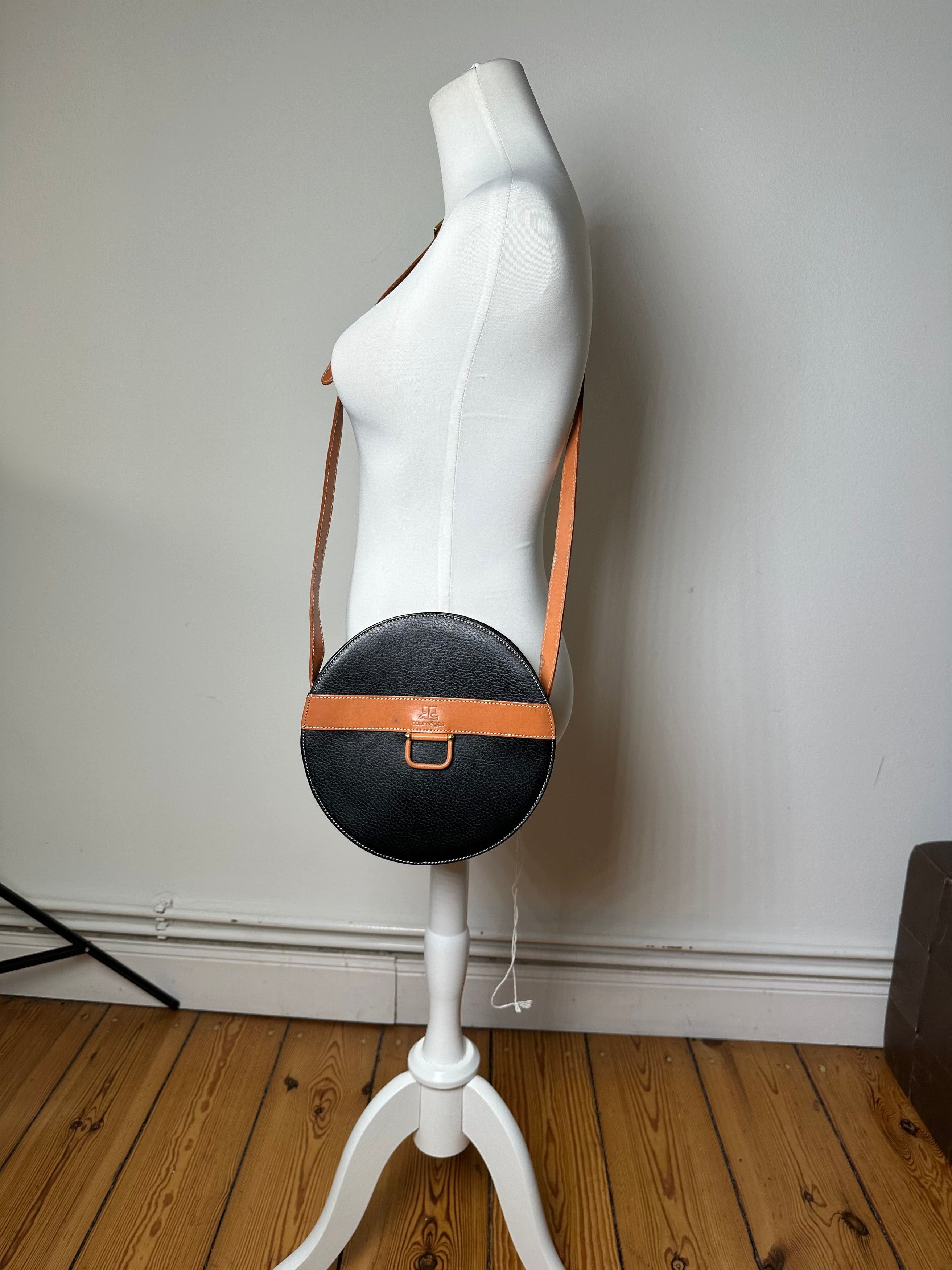Courreges Vintage Courrèges Round Leather Crossbody Bag Black Brown Size ONE SIZE - 4 Thumbnail