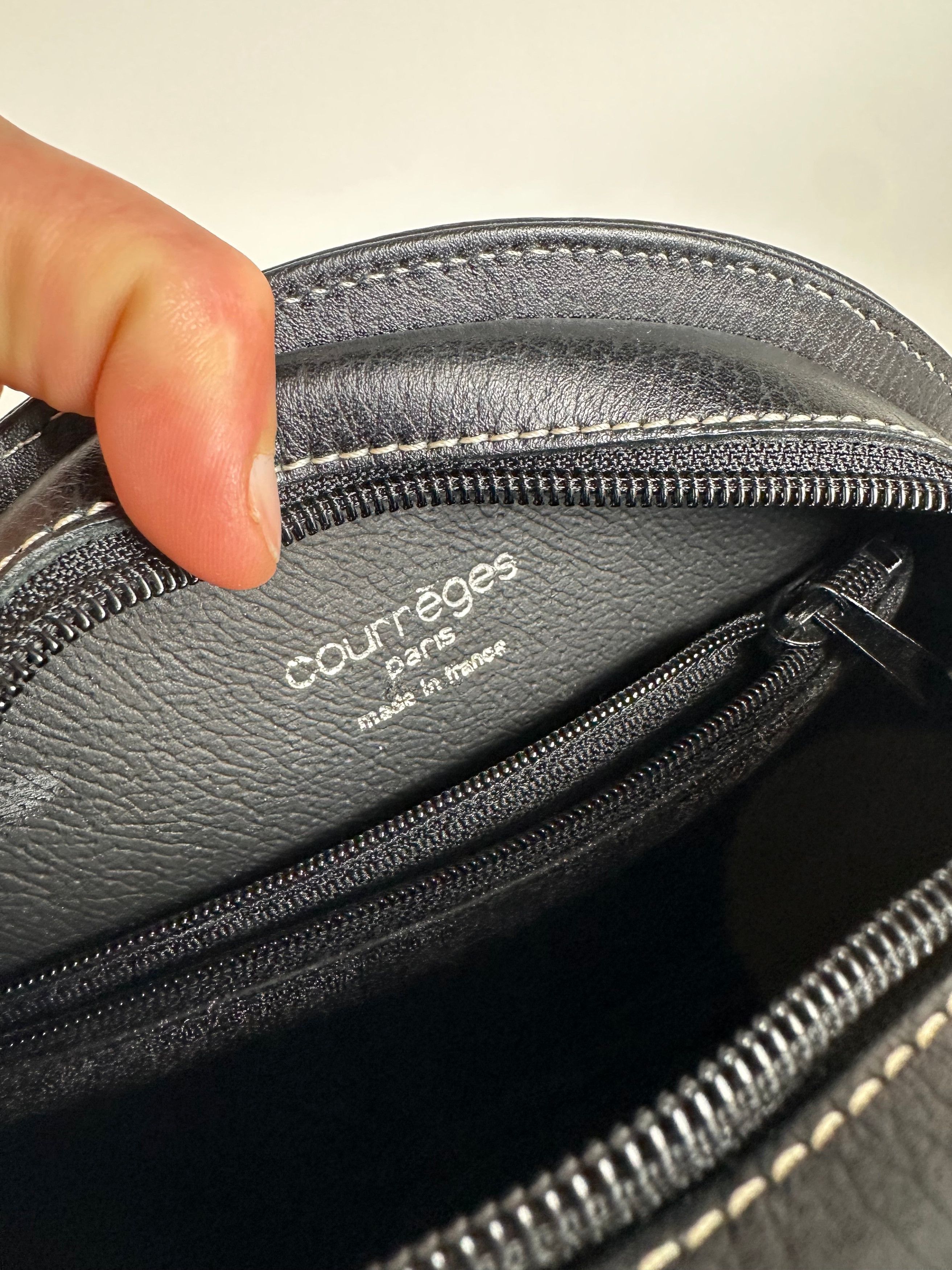 Courreges Vintage Courrèges Round Leather Crossbody Bag Black Brown Size ONE SIZE - 5 Thumbnail