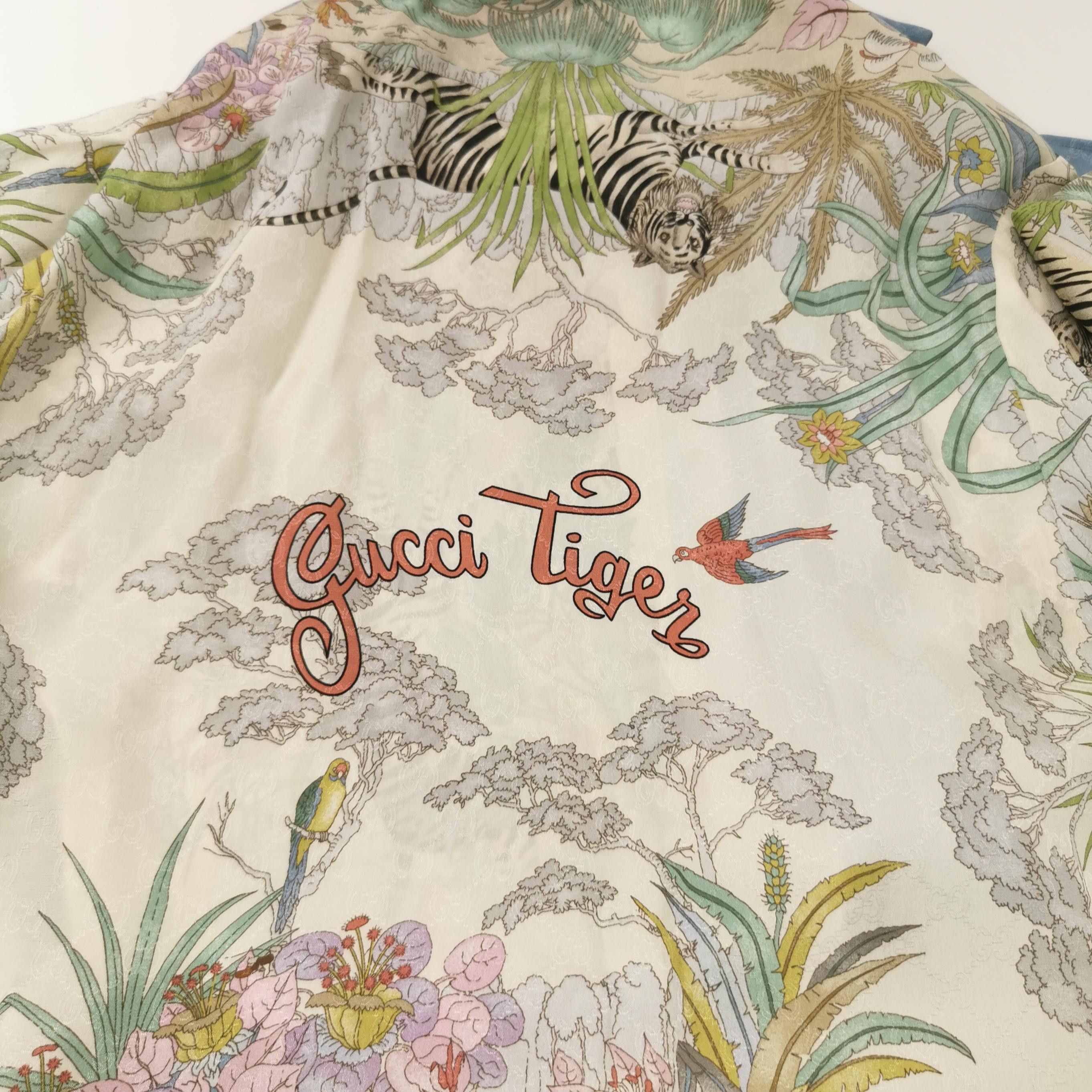 Gucci Gucci Floral Tiger Silk Shirt Size 46 Size US S / EU 44-46 / 1 - 3 Thumbnail