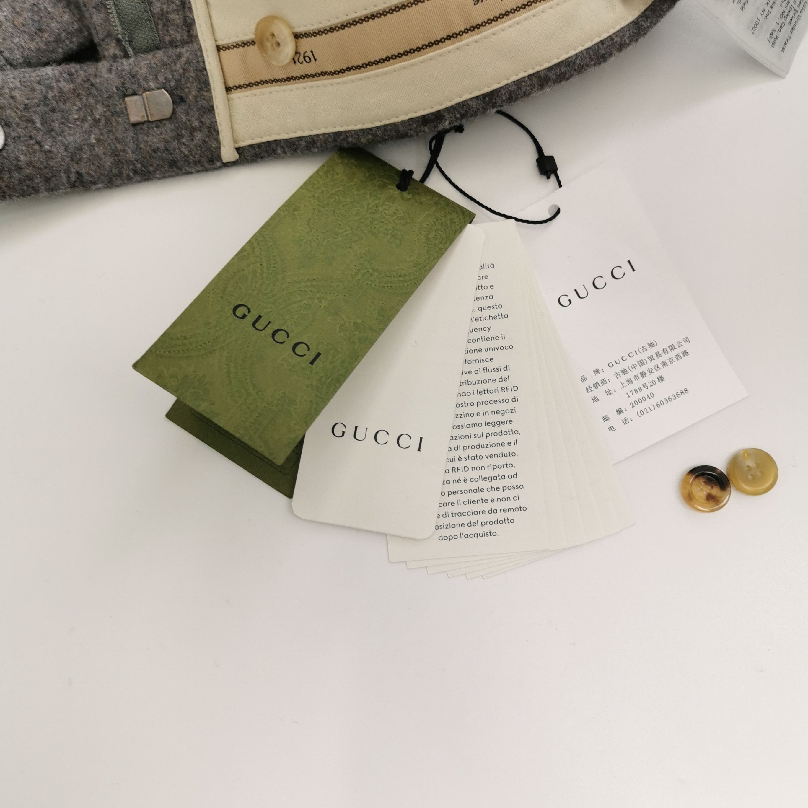 Gucci Gucci Wool Cashmere Blend Shorts Size 36 Size US 36 / EU 52 - 3 Thumbnail