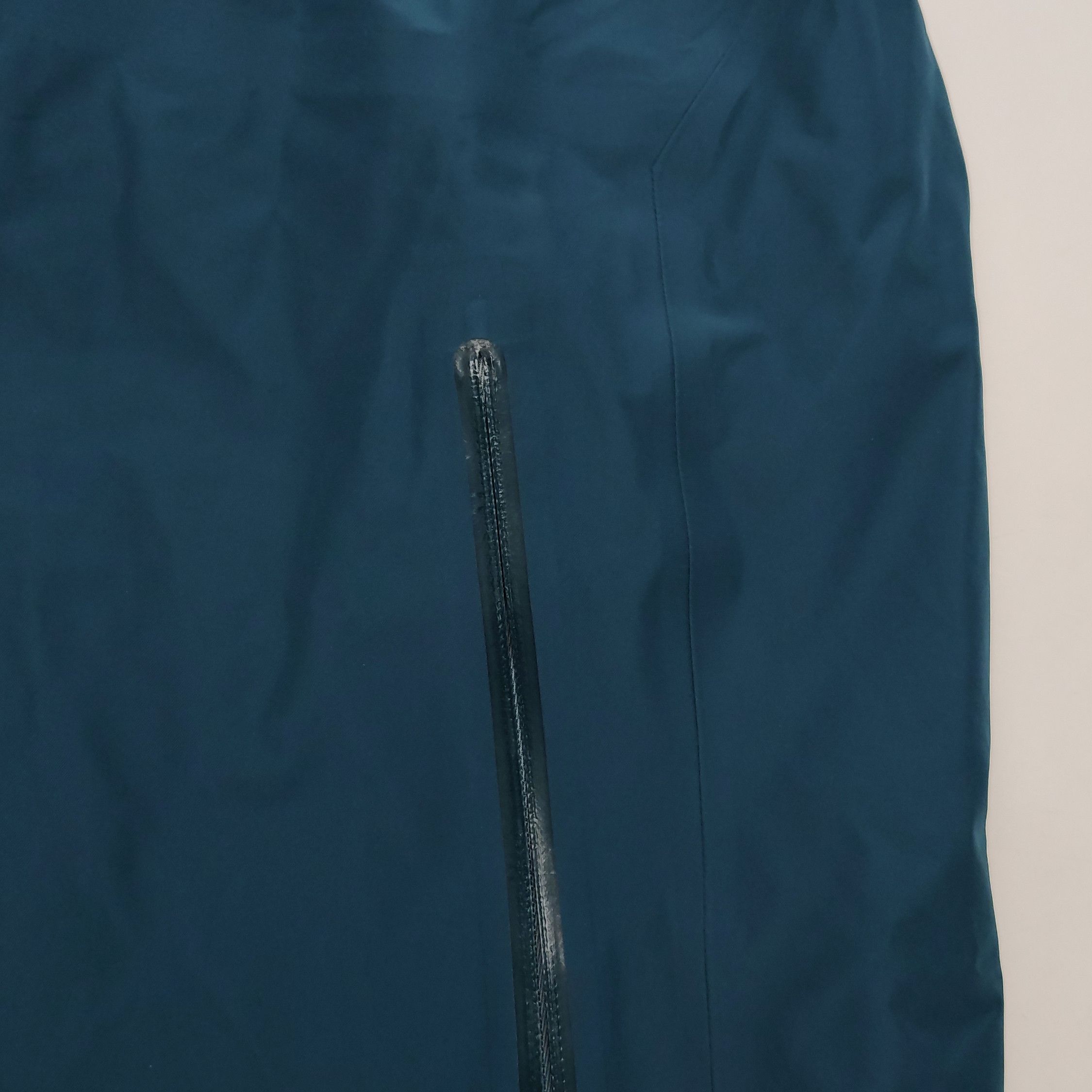 Arc'teryx Arc'teryx GORE-TEX Beta LT Jacket Size XL Size US XL / EU 56 / 4 - 10 Thumbnail