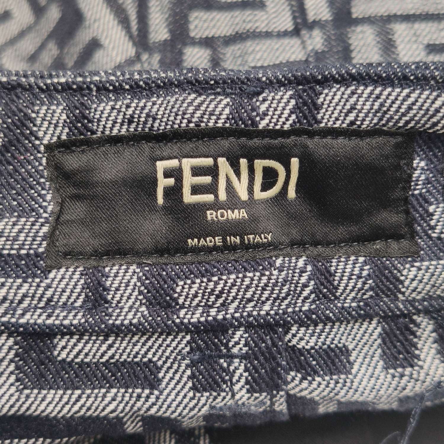 Fendi Fendi Monogram Fringe Shorts 33 Size US 33 - 6 Thumbnail