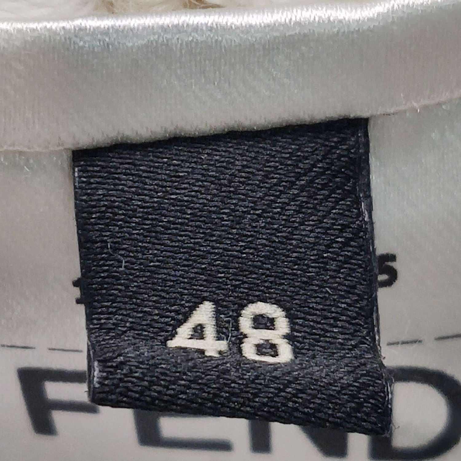 Fendi Fendi FF Pattern Cotton Linen Sweater IT 48 Size US M / EU 48-50 / 2 - 8 Thumbnail
