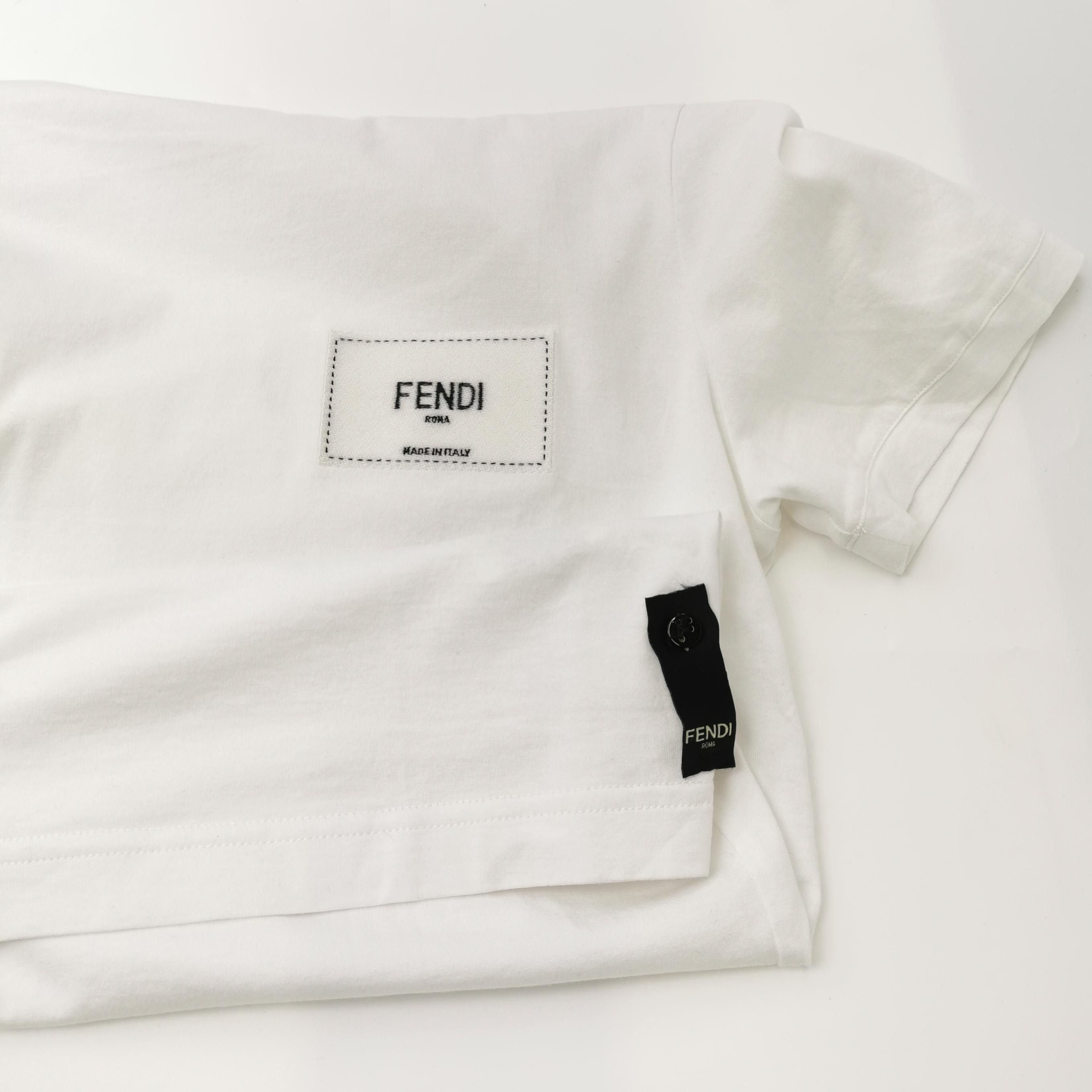 Fendi Fendi Chest Patch Logo T-Shirt US S Size US S / EU 44-46 / 1 - 4 Thumbnail