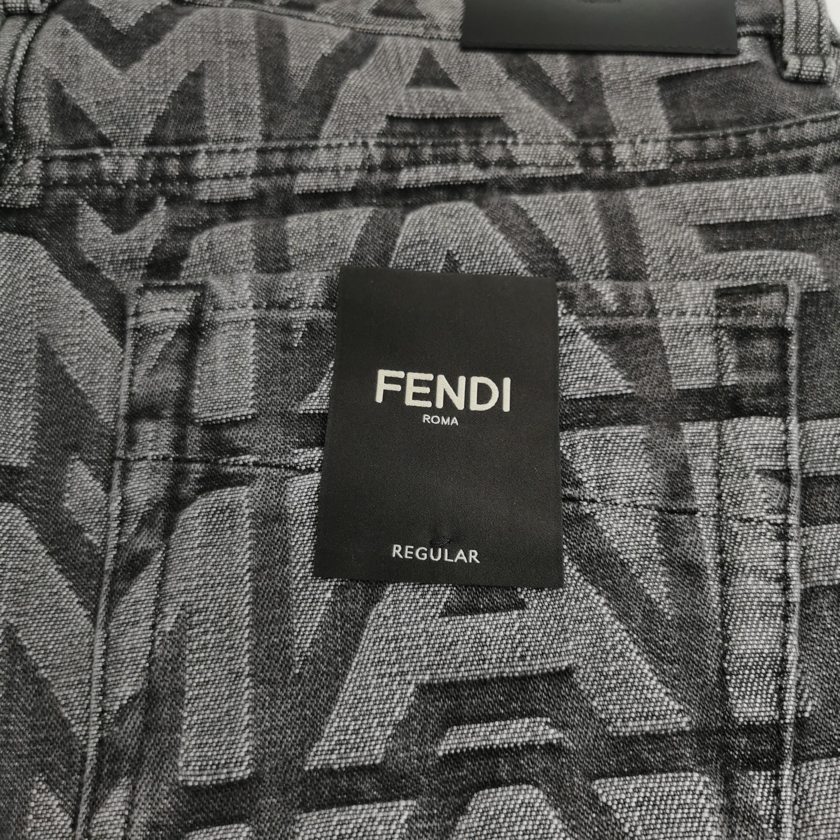 Fendi Fendi x Marc Jacobs Logo Print Trousers Size 33 Size US 33 - 4 Thumbnail