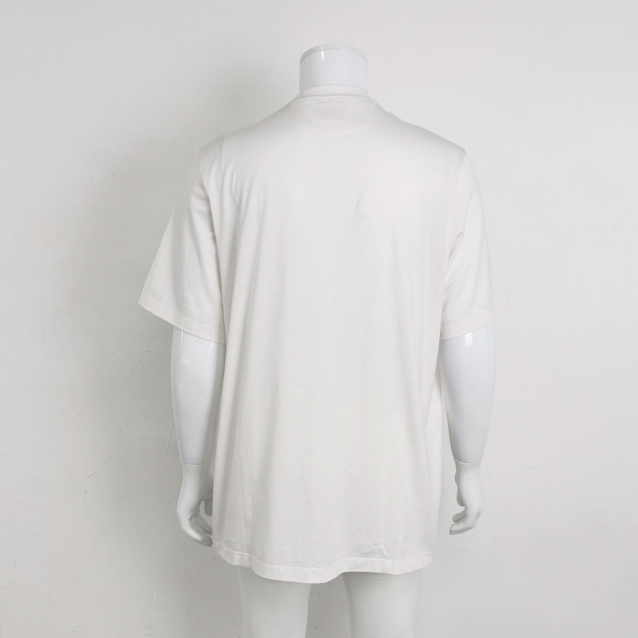 Fendi Fendi Chrome Logo Graphic T-Shirt Size L Size US L / EU 52-54 / 3 - 3 Thumbnail