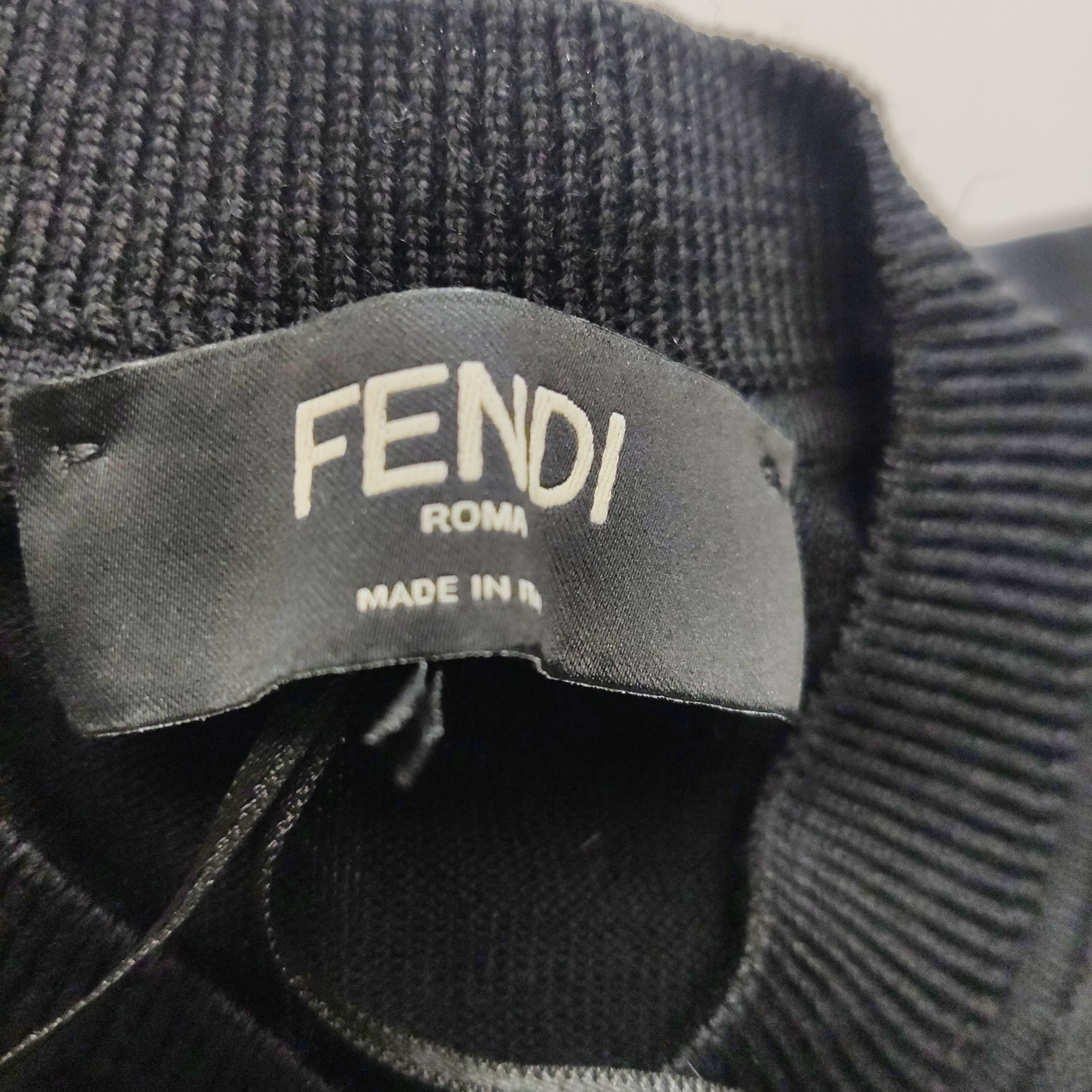 Fendi Fendi Sequin Logo Wool Sweater Size S Size US S / EU 44-46 / 1 - 7 Thumbnail