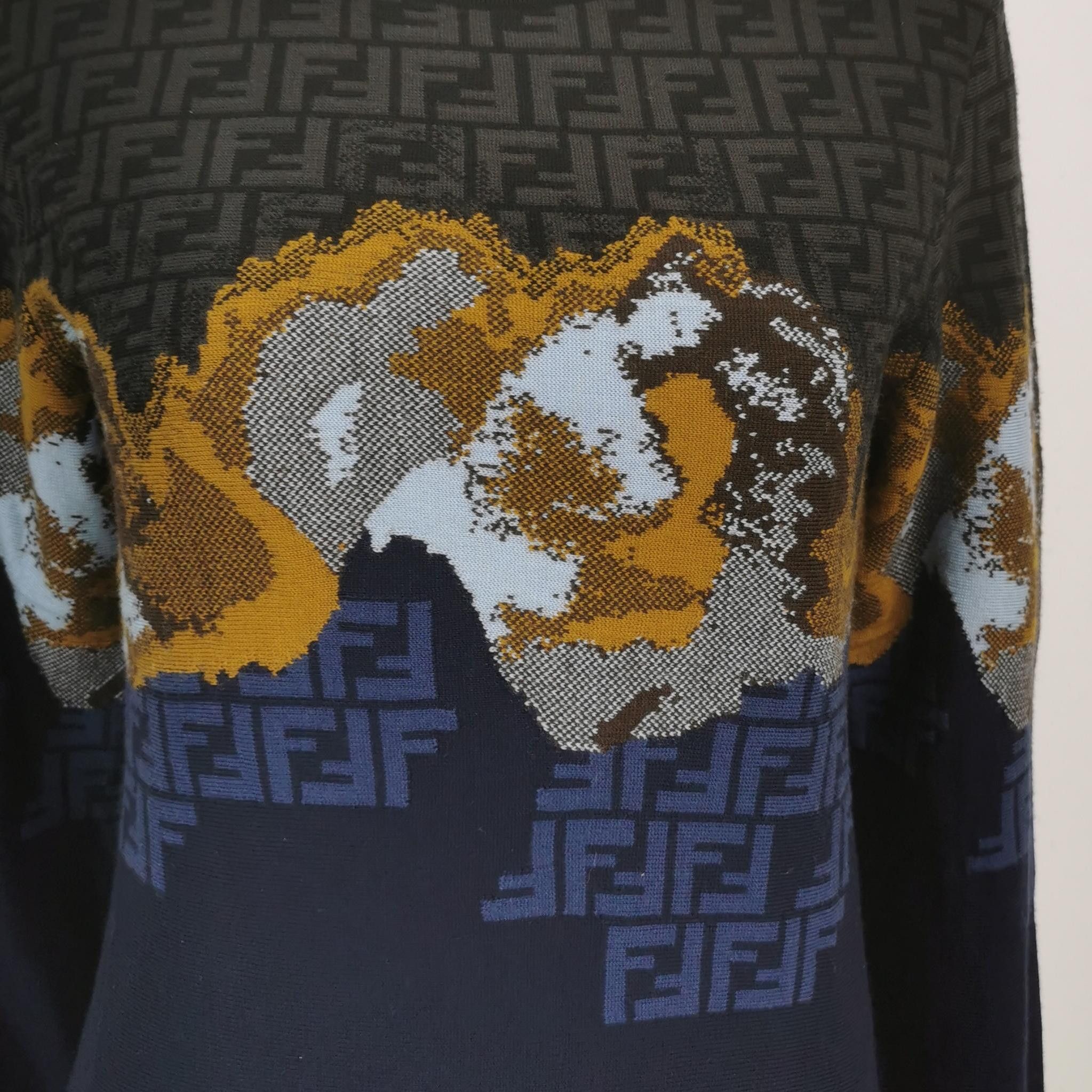 Fendi Fendi Landscape Monogram Knit Sweater IT 44 Size US S / EU 44-46 / 1 - 5 Thumbnail