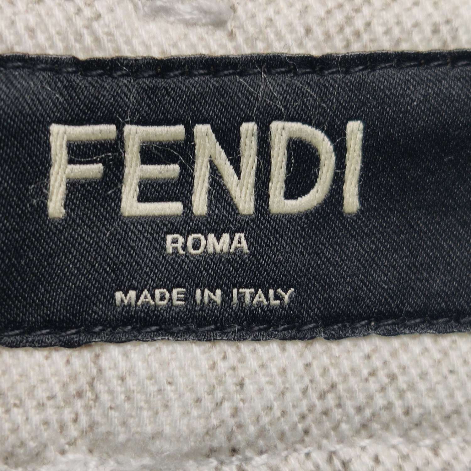 Fendi Fendi Color-Block Distressed Shorts US 30 Size US 30 / EU 46 - 7 Thumbnail