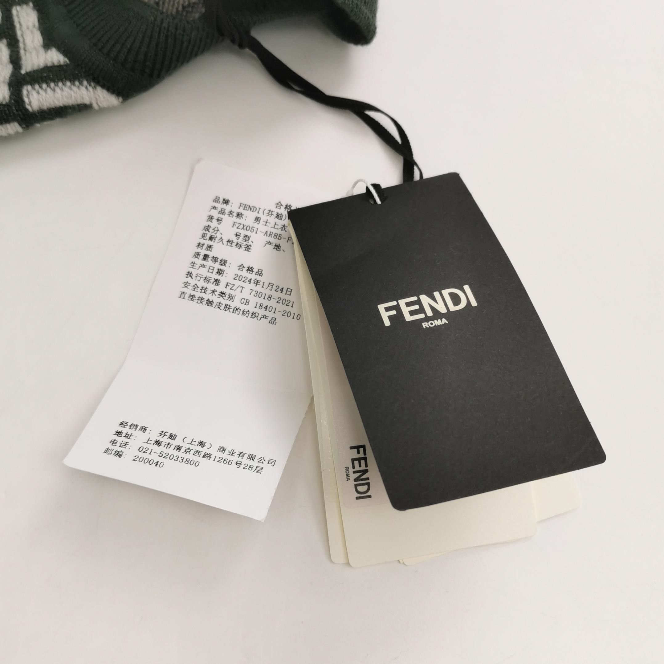 Fendi Fendi FF Monogram Wool Pullover Size 46 Size US S / EU 44-46 / 1 - 5 Thumbnail