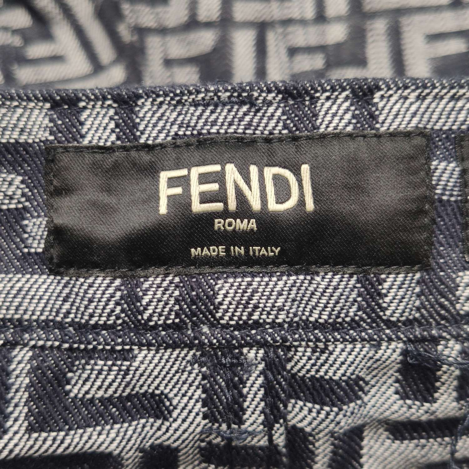 Fendi Fendi FF Monogram Shorts Size 32 Size US 32 / EU 48 - 6 Thumbnail