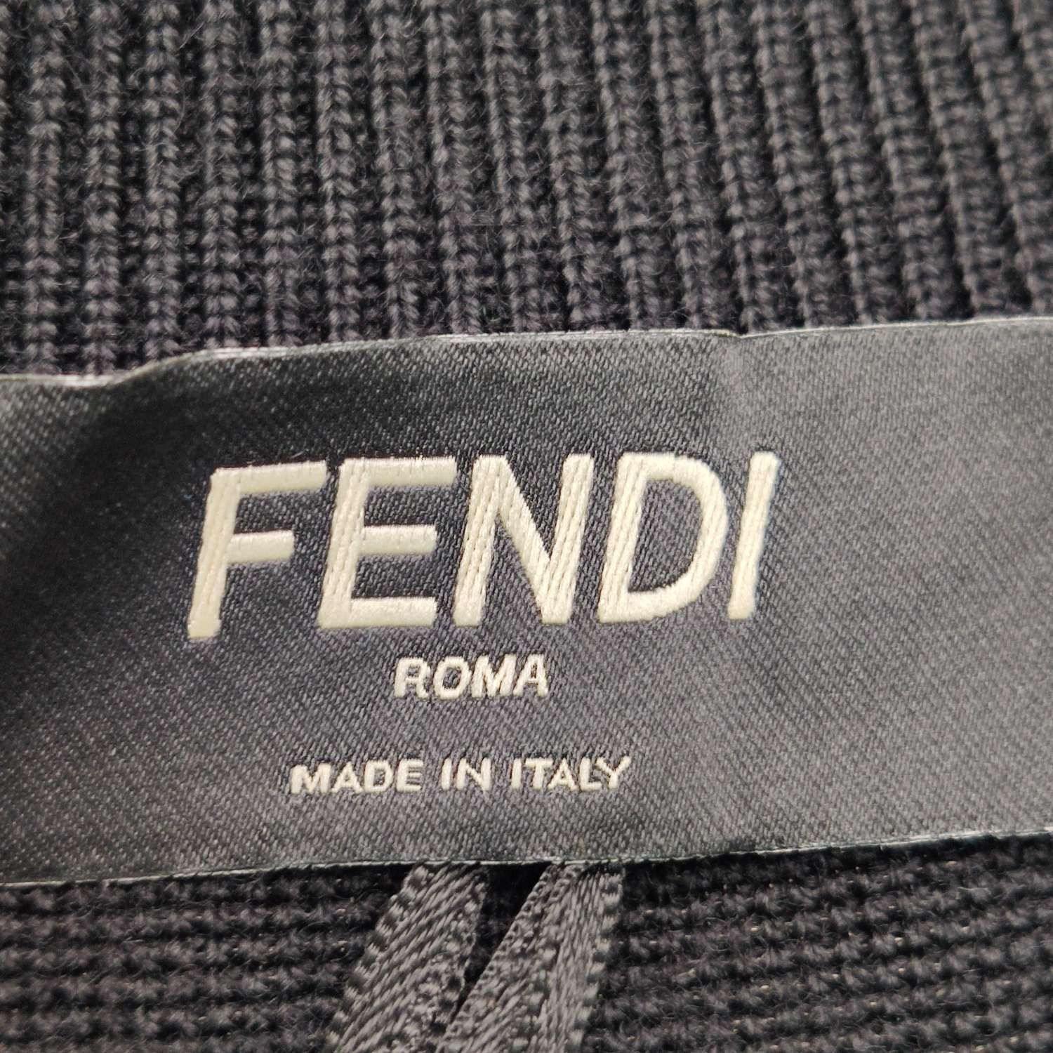 Fendi Fendi FF Logo Wool Blend Crewneck Sweater Size 52 Size US L / EU 52-54 / 3 - 6 Thumbnail