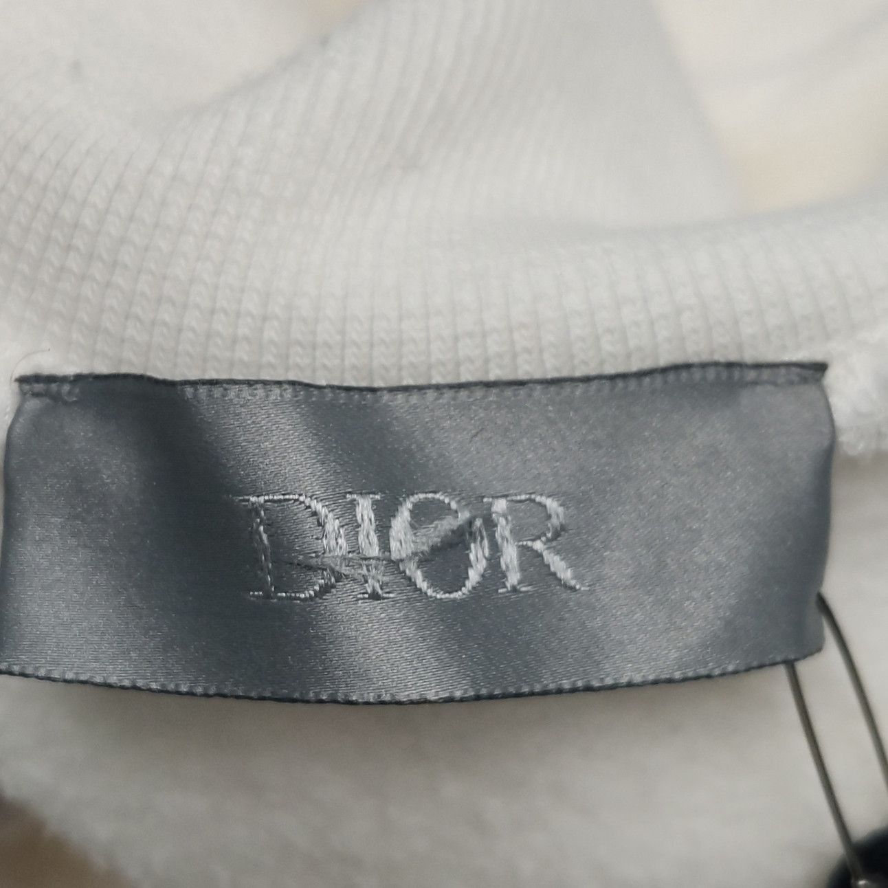 Dior Dior x ERL Fuzzy Patch Sweatshirt Size L Size US L / EU 52-54 / 3 - 6 Thumbnail