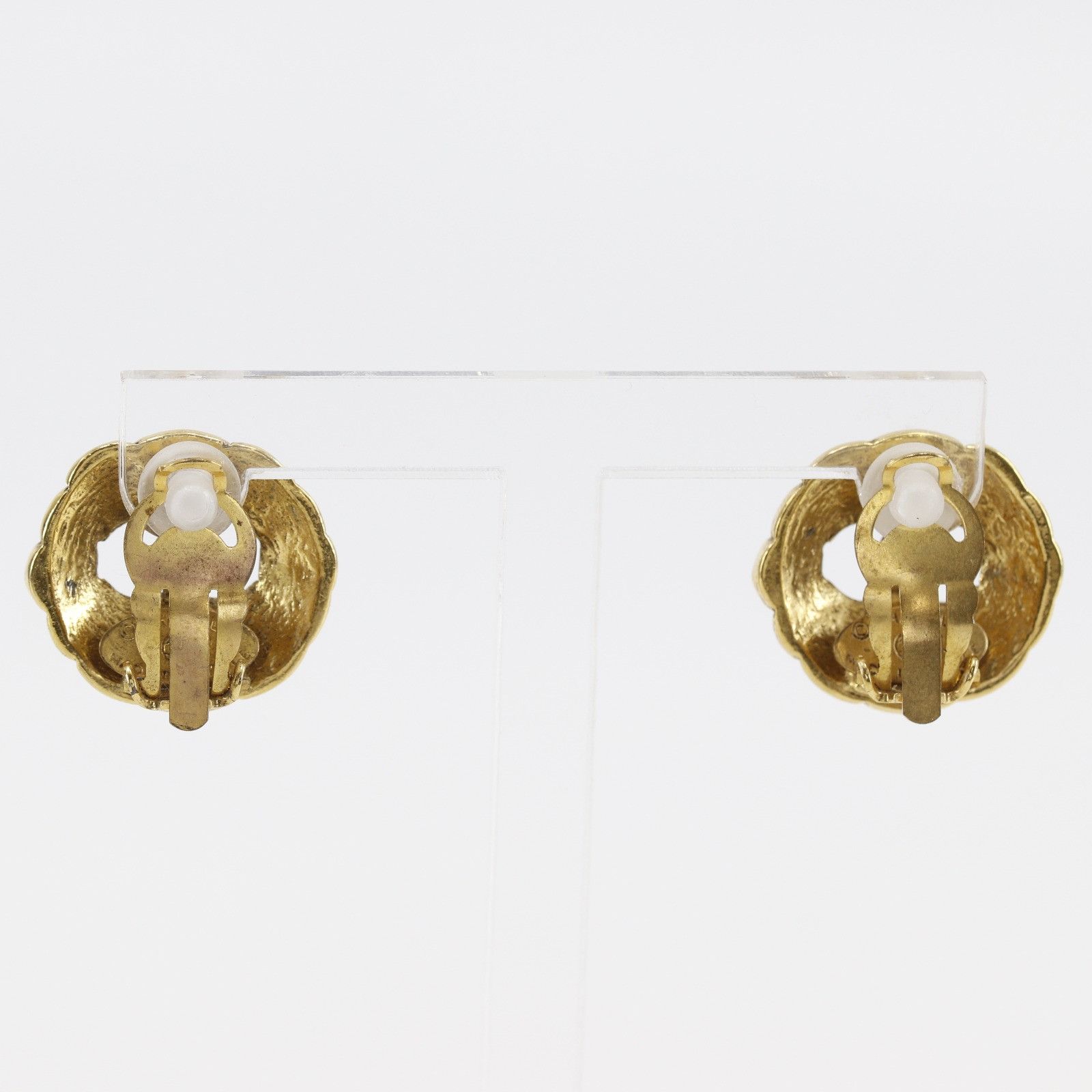 Chanel Chanel Chanel Coco Mark Clip Earrings Metal Earrings DUTY FREE for USA Size ONE SIZE - 3 Thumbnail