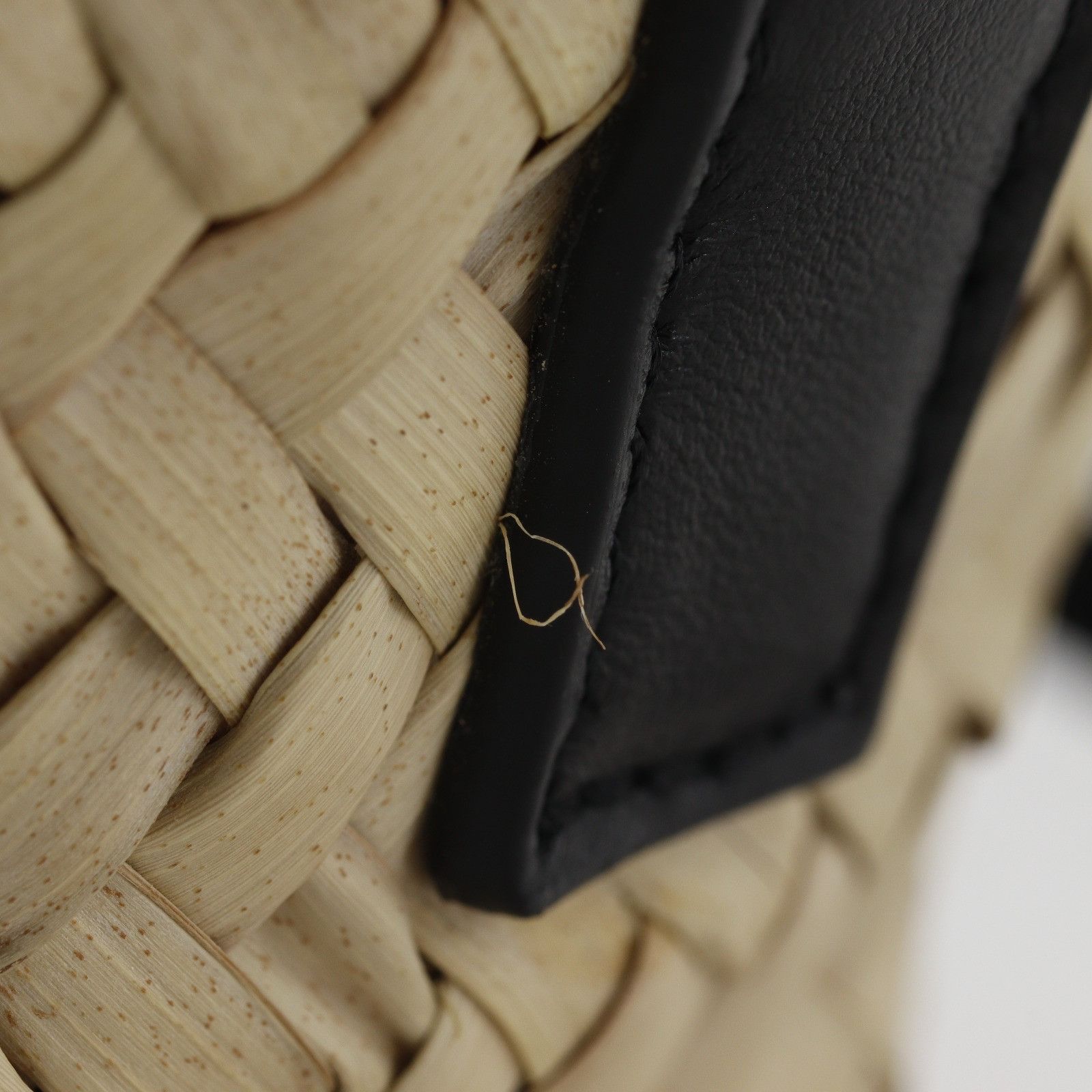 Chloe Chloe Chloe Sense Small Basket Raffia Small Handbag Plant-based Handbag CHC23SS304J66001 DUTY FREE for USA Size ONE SIZE - 7 Thumbnail