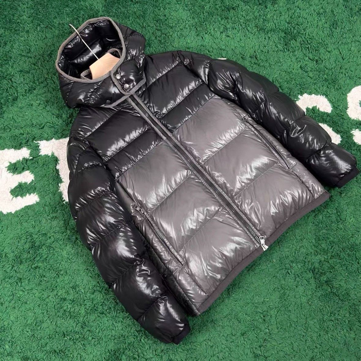 Moncler Moncler Down Gray Heavy Coat l Men Size US L / EU 52-54 / 3 - 3 Thumbnail