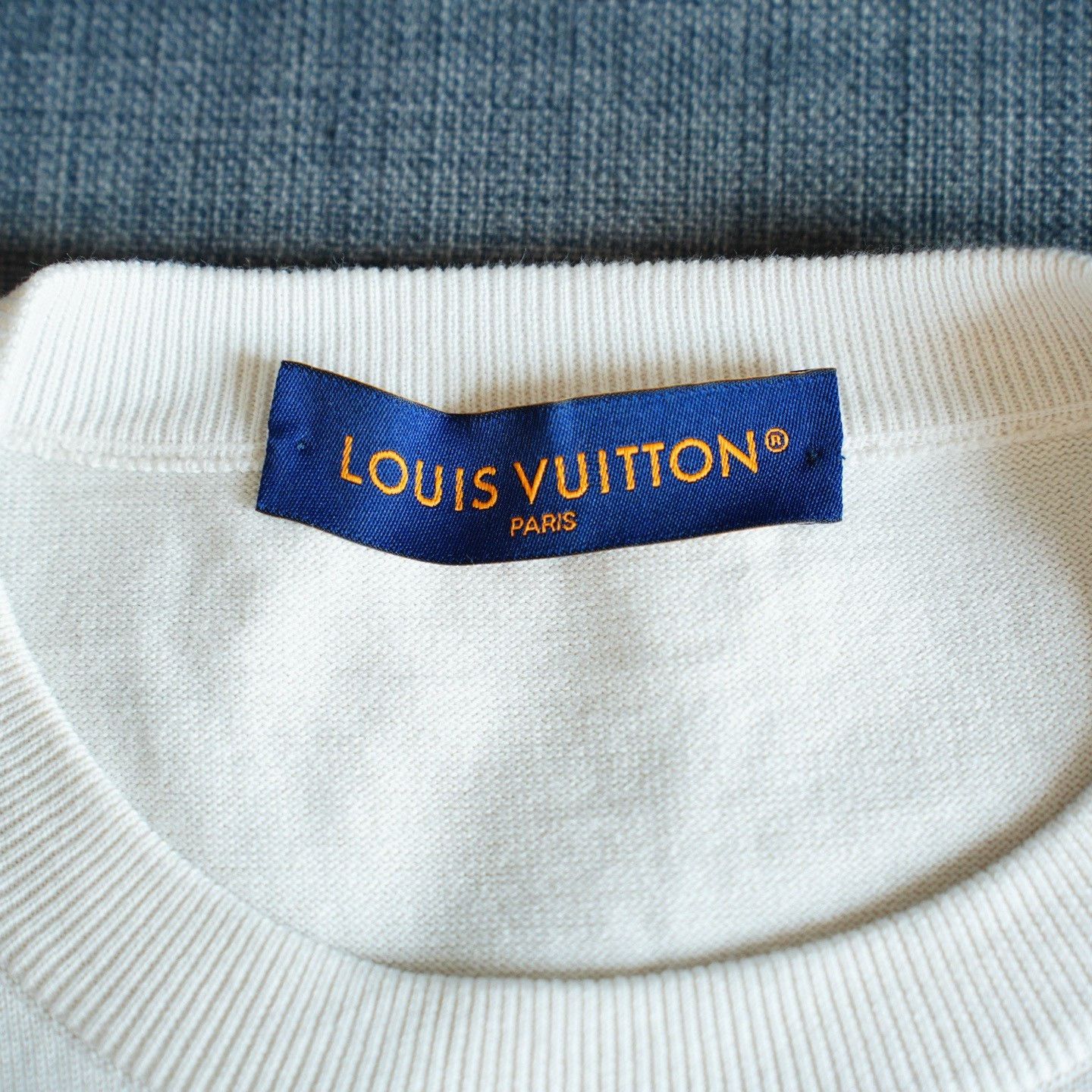 Louis Vuitton Louis Vuitton White T-Shirt l Men Size US L / EU 52-54 / 3 - 5 Thumbnail