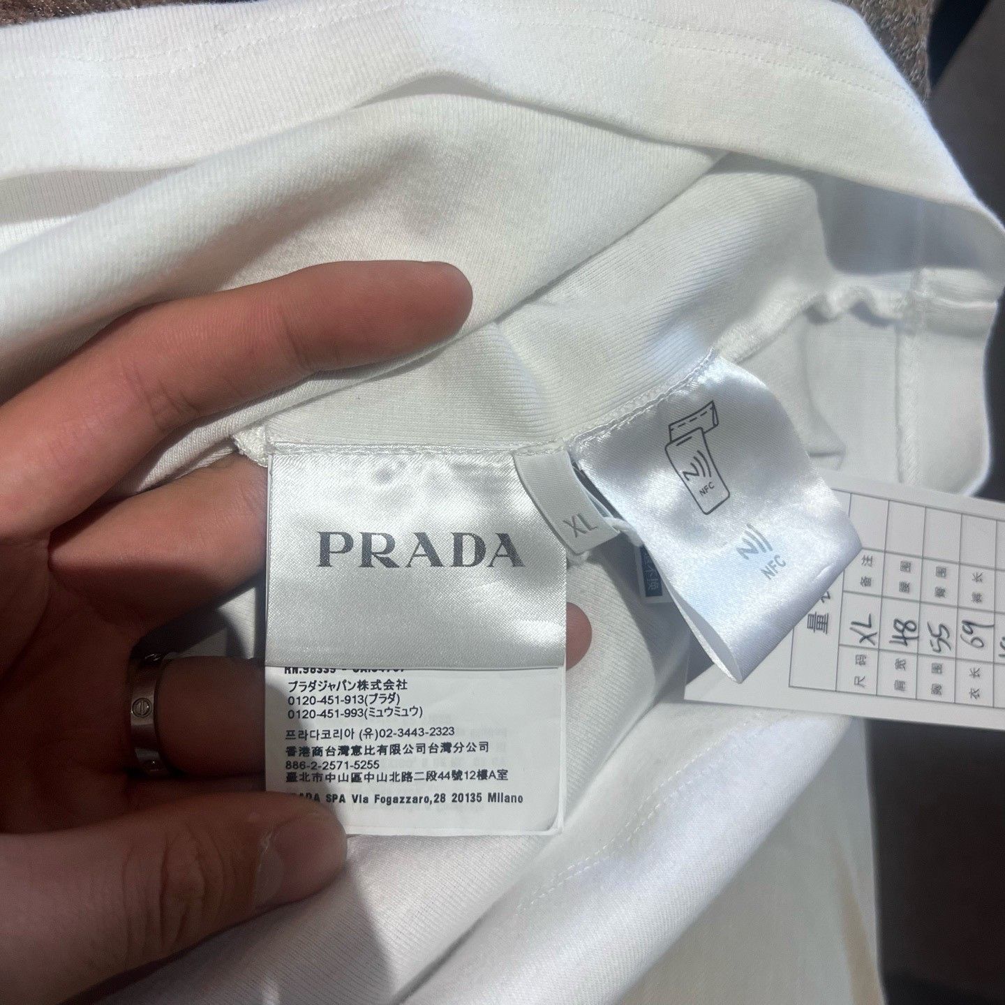 Prada Prada White T-Shirt xl Men Size US XL / EU 56 / 4 - 8 Thumbnail