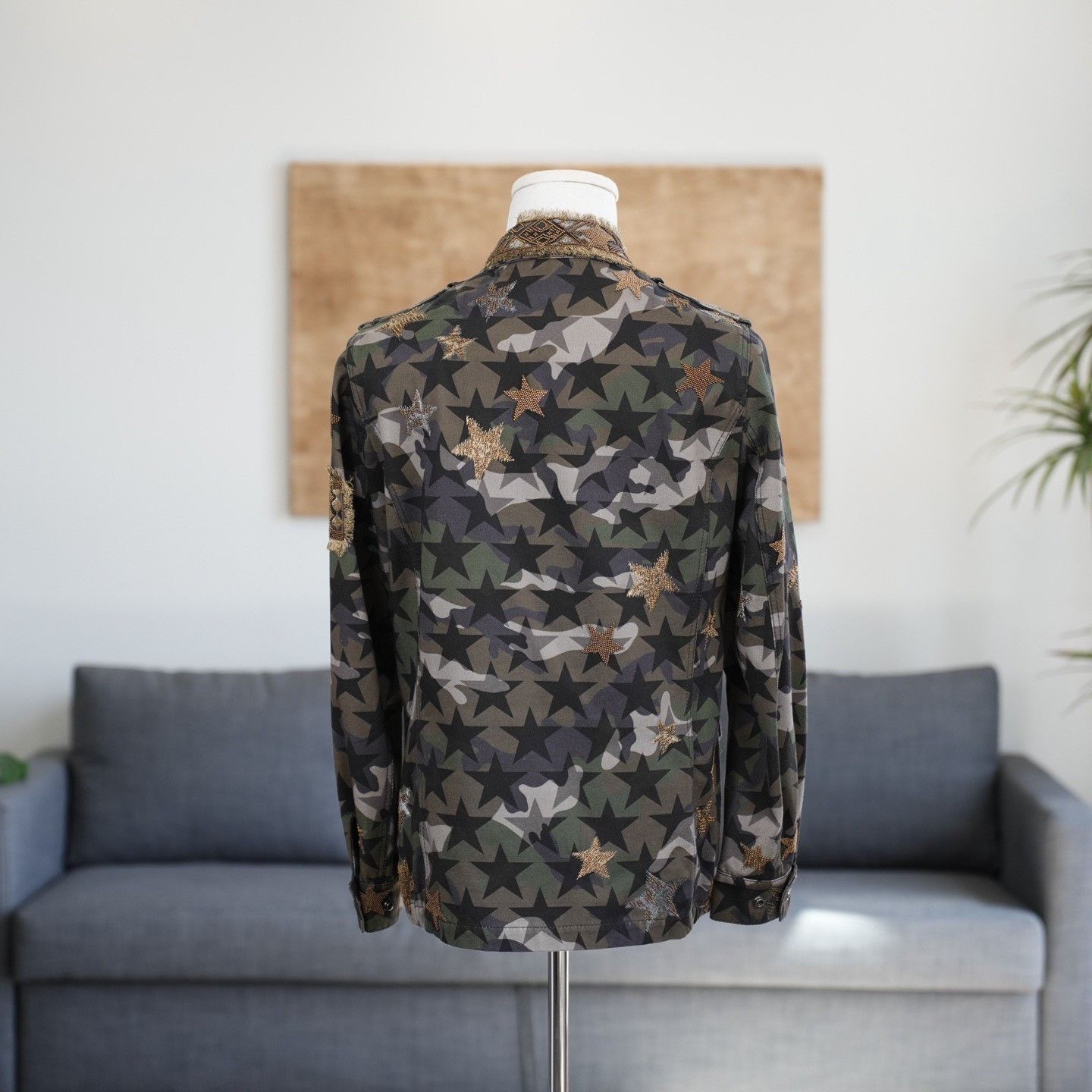 Valentino Valentino Embroidered Graphic Multi Light Jacket s Men Size US S / EU 44-46 / 1 - 2 Thumbnail
