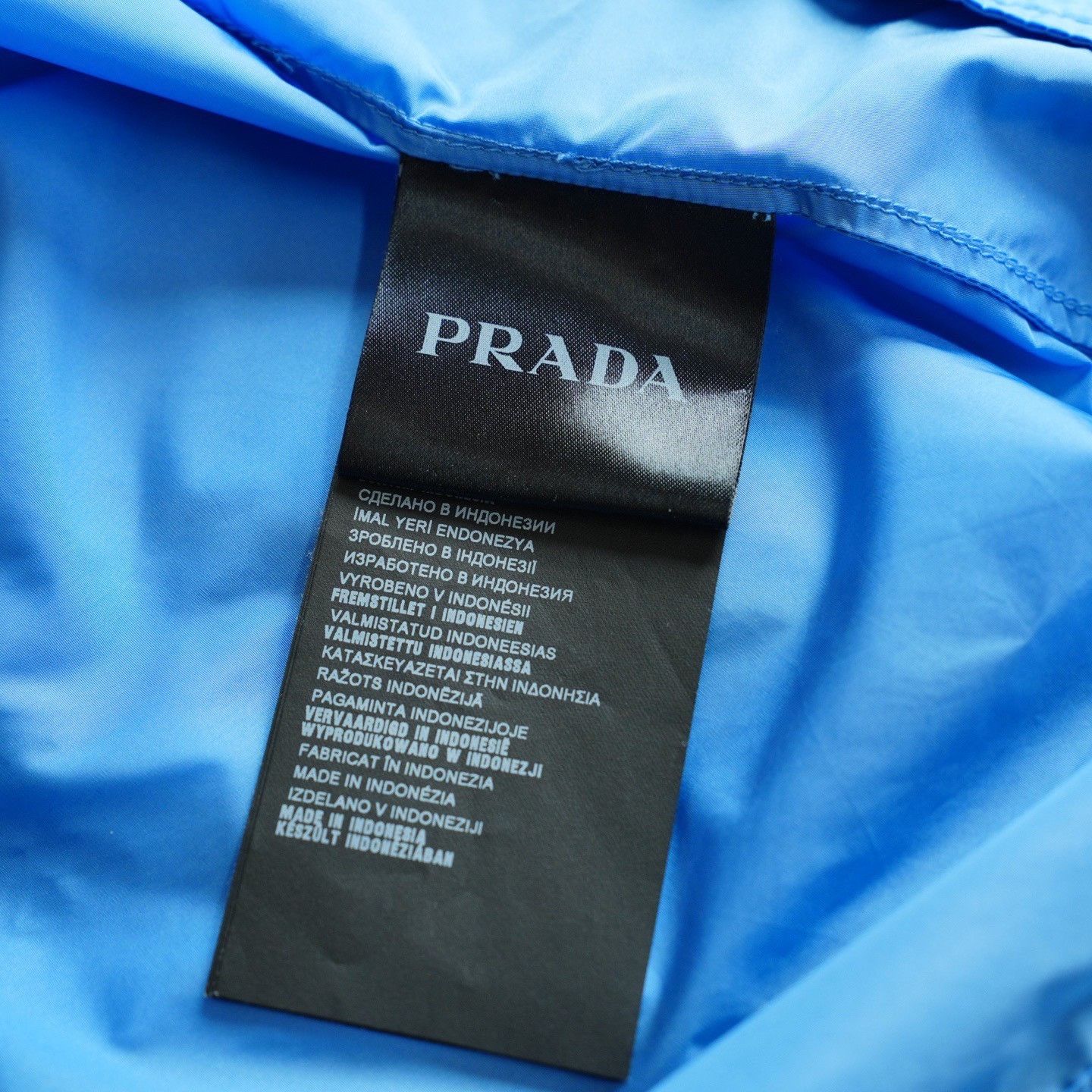 Prada Prada Nylon Blue Jacket M Women Size M / US 6-8 / IT 42-44 - 4 Thumbnail