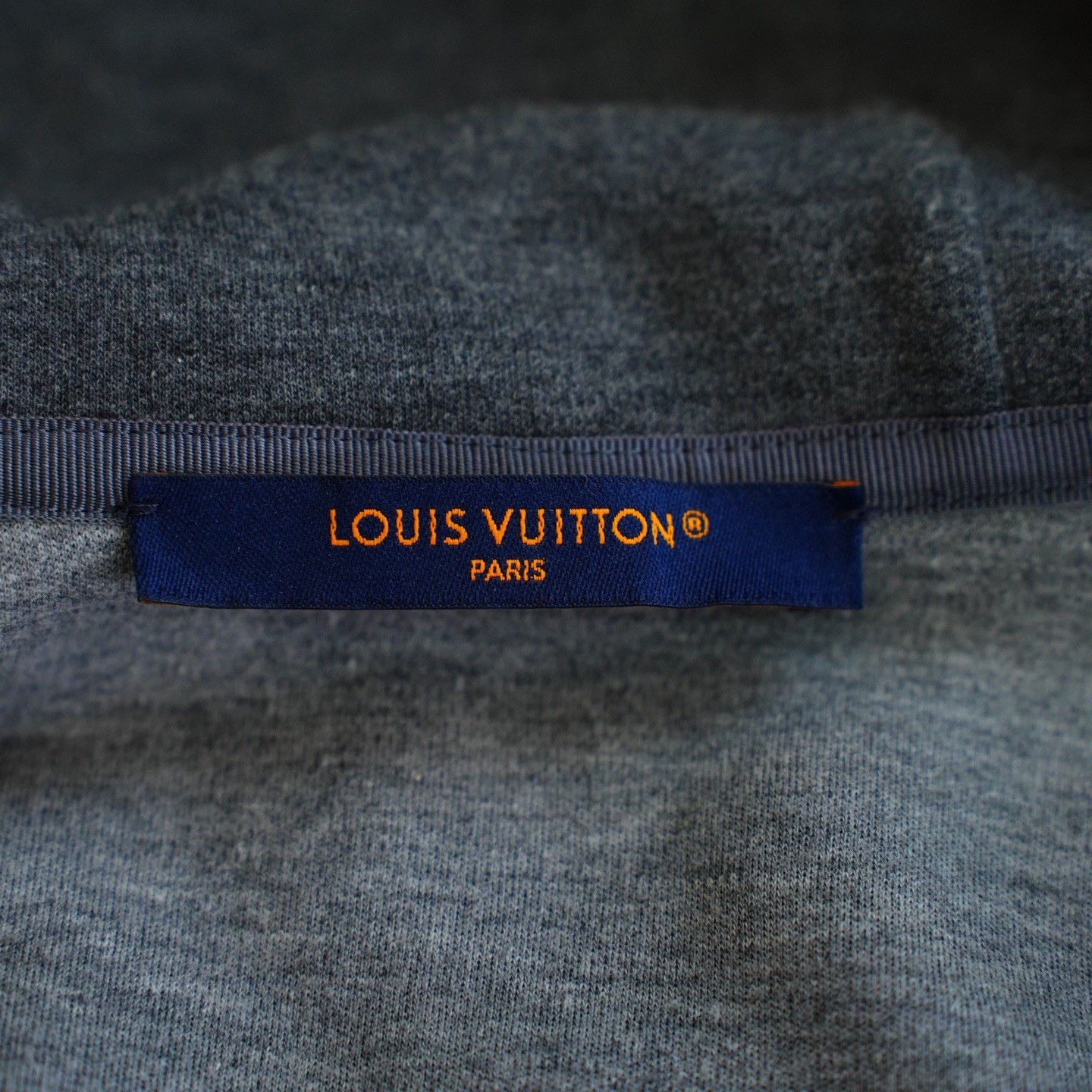 Louis Vuitton Louis Vuitton Gray Hoodie xs Men Size US XS / EU 42 / 0 - 3 Thumbnail