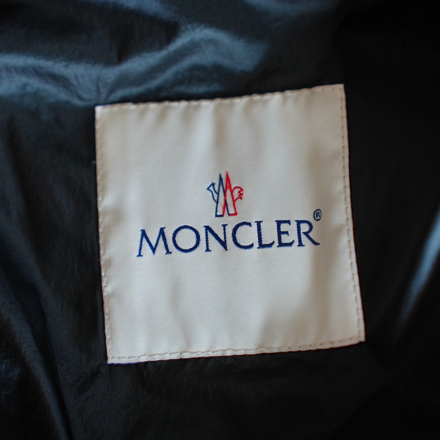 Moncler Moncler Lightweight Down Heavy Coat s Men Size US S / EU 44-46 / 1 - 3 Thumbnail
