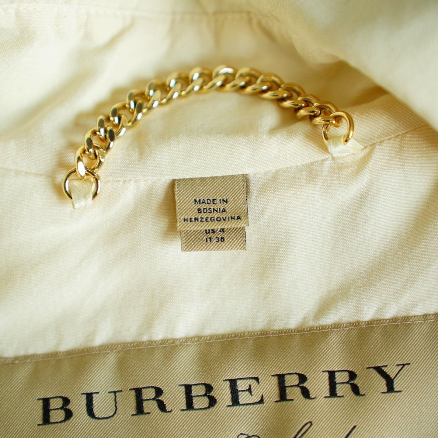 Burberry Burberry Long Beige Coat us_6 Women Size M / US 6-8 / IT 42-44 - 3 Thumbnail