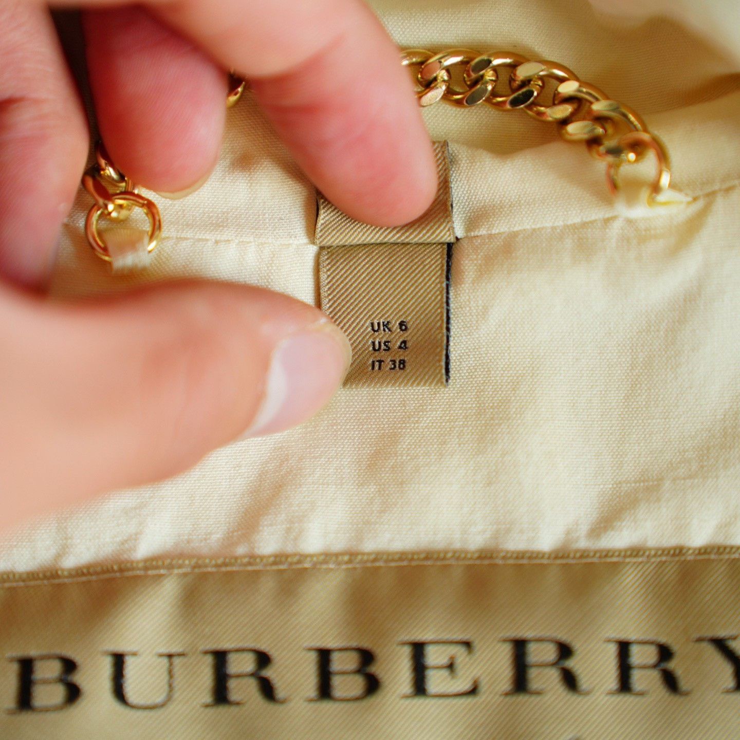 Burberry Burberry Long Beige Coat us_6 Women Size M / US 6-8 / IT 42-44 - 4 Thumbnail