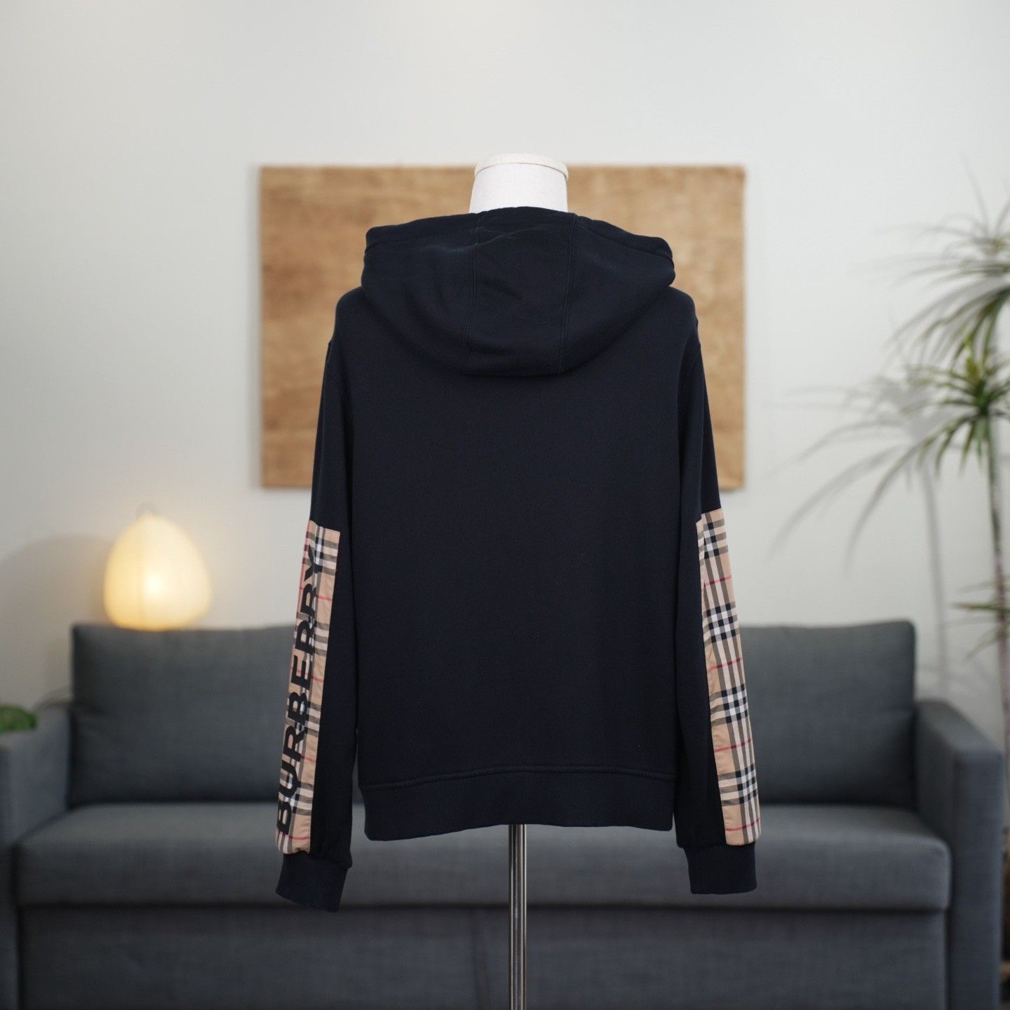 Burberry Burberry Retro Plaid Black Hoodie l Men Size US L / EU 52-54 / 3 - 2 Thumbnail