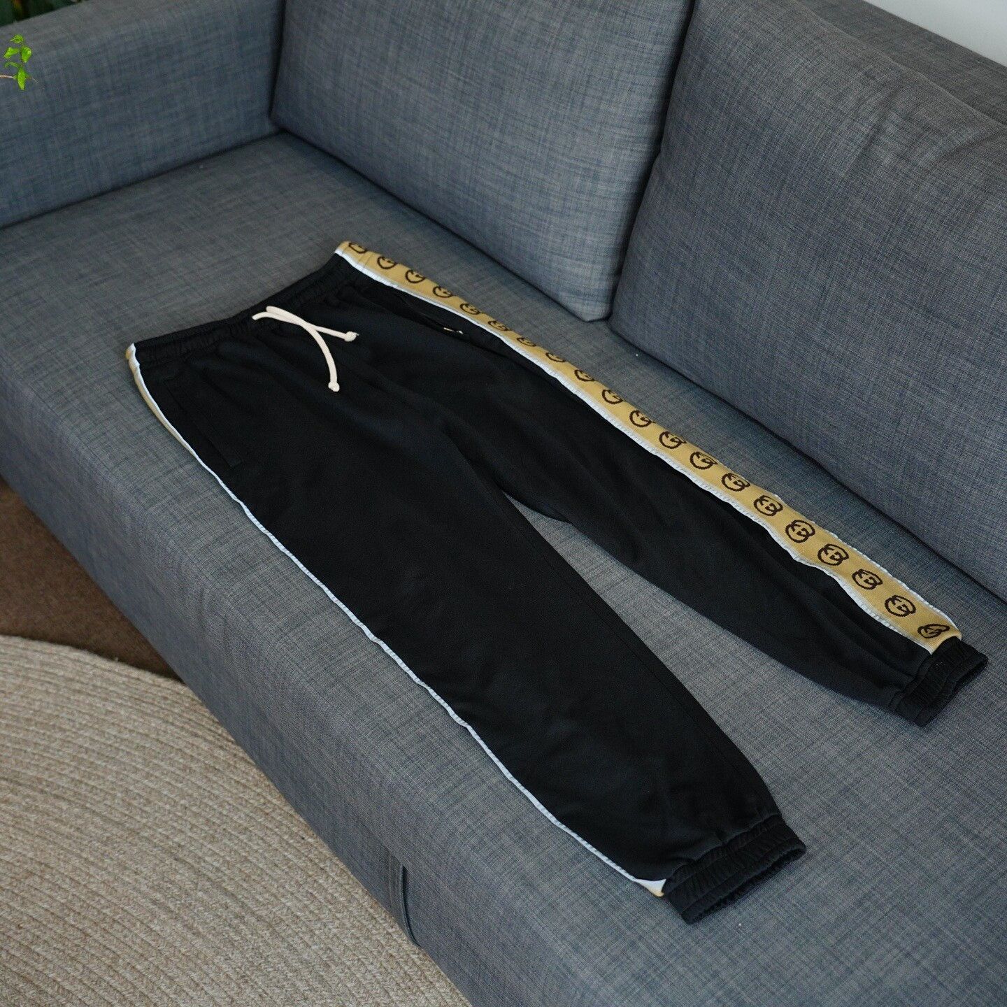 Gucci Gucci Reflective Black Casual Pants 32 Men Size US 32 / EU 48 - 3 Thumbnail