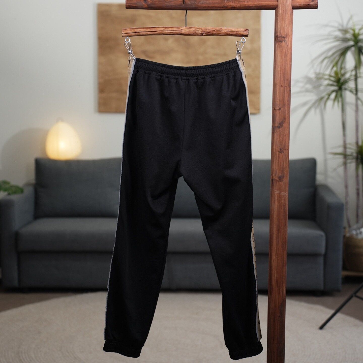 Gucci Gucci Reflective Black Casual Pants 32 Men Size US 32 / EU 48 - 2 Thumbnail