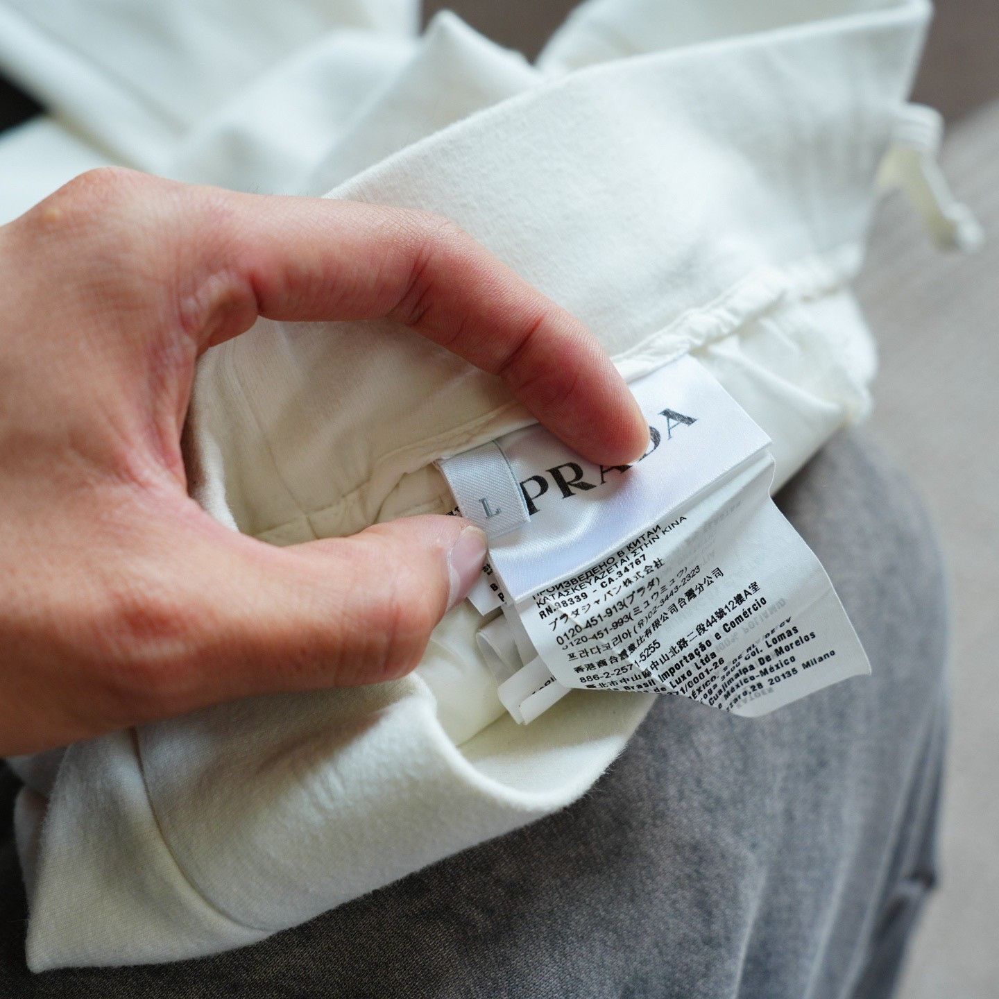 Prada Prada Retro White Casual Pants 32 Men Size US 32 / EU 48 - 7 Thumbnail