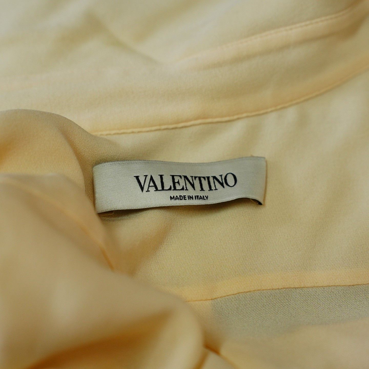 Valentino Valentino Silk Button Up it_40 Women Size S / US 4 / IT 40 - 4 Thumbnail