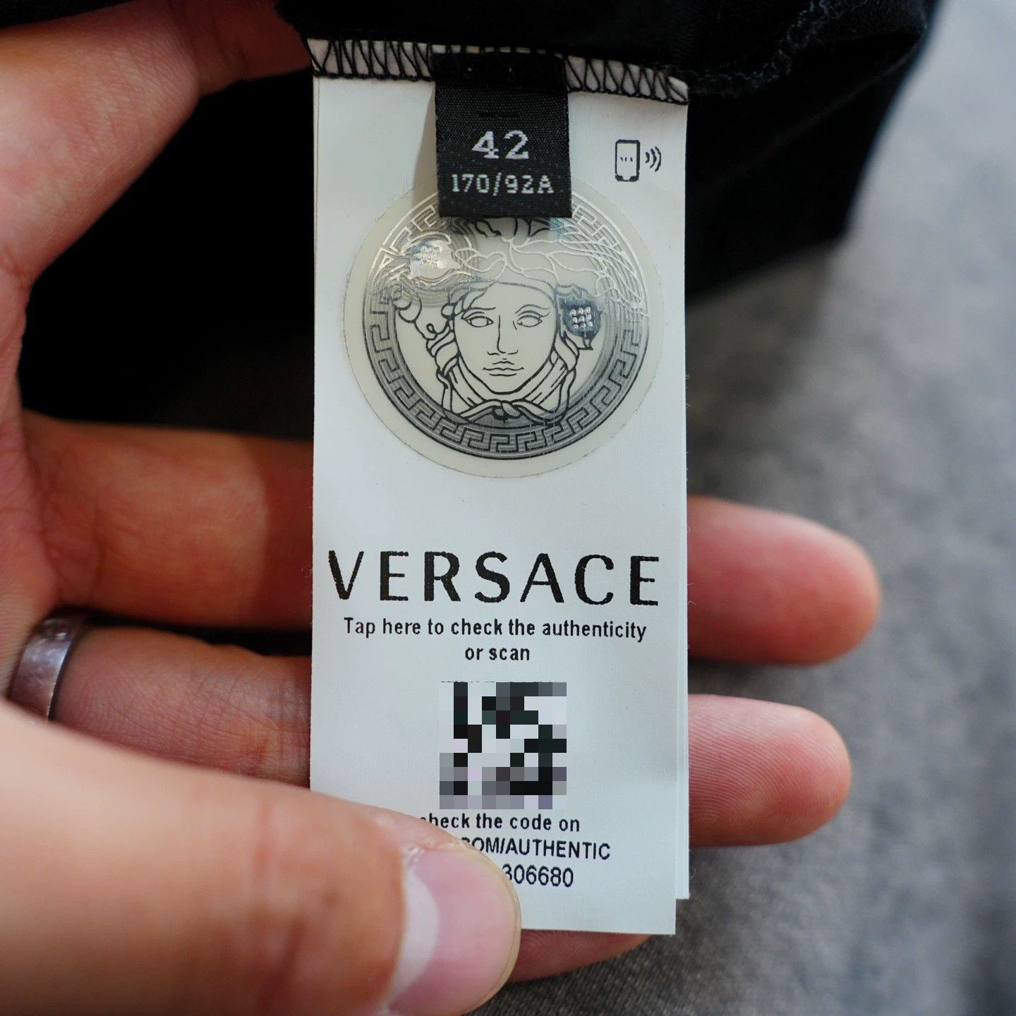 Versace Versace Black T-Shirt it_42 Women Size M / US 6-8 / IT 42-44 - 4 Thumbnail
